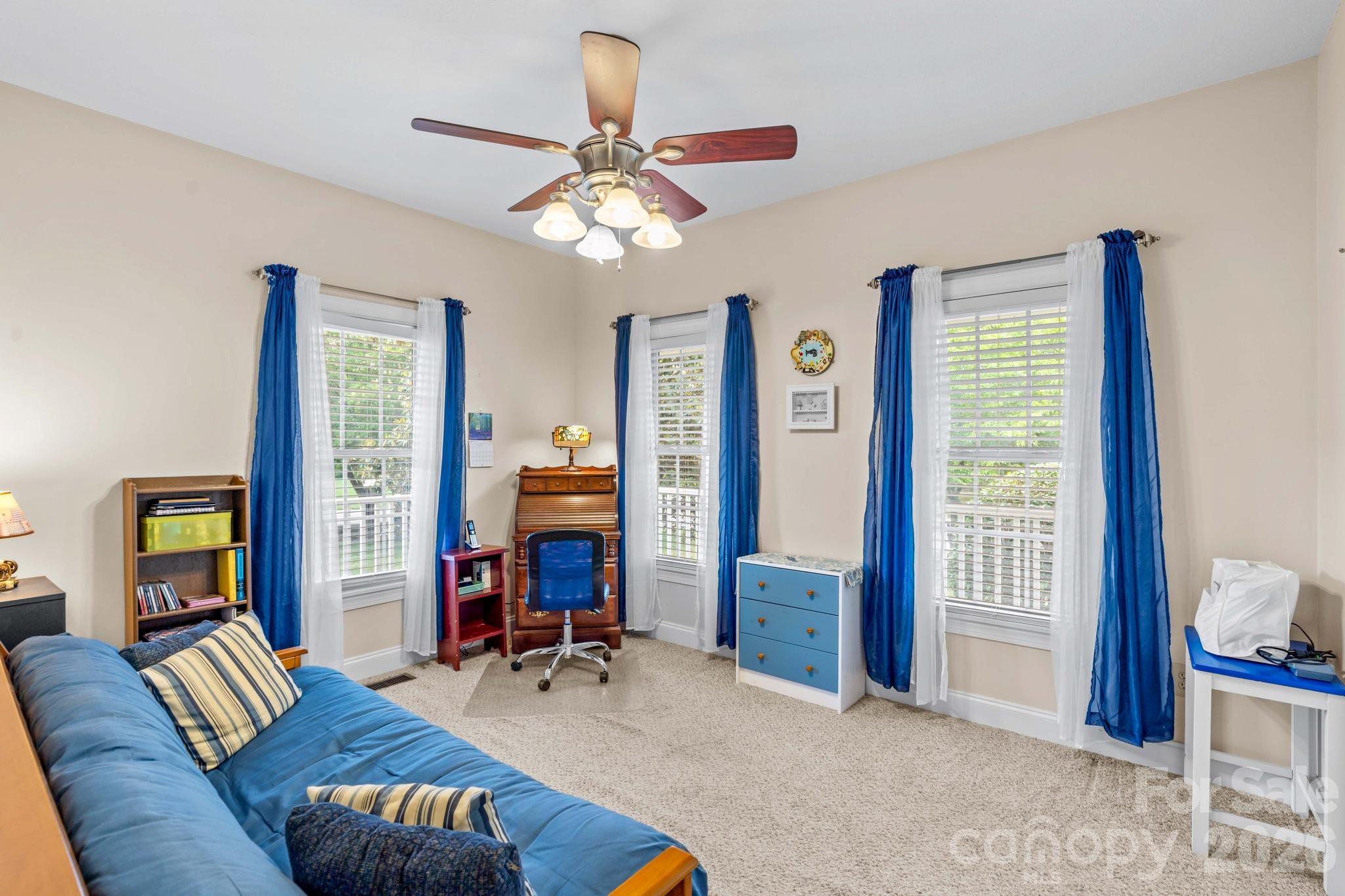 101 Devonshire Lane Property Photo 30