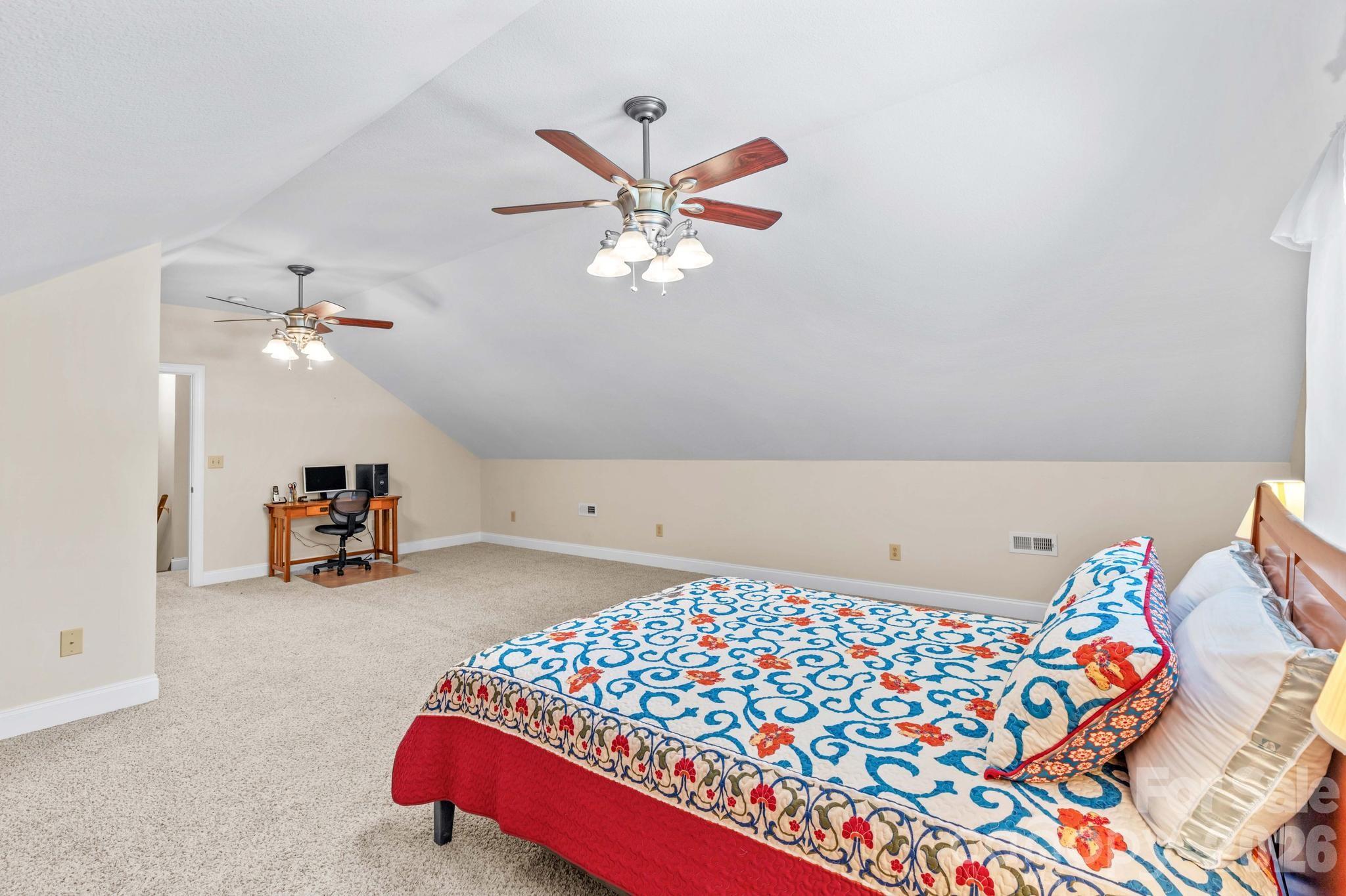 101 Devonshire Lane Property Photo 33
