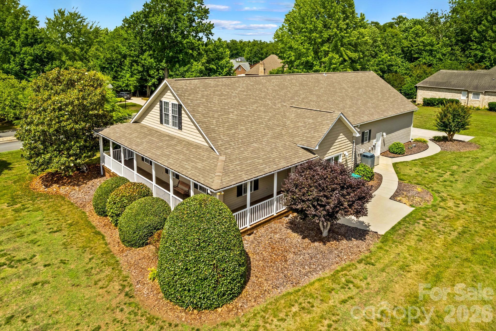 101 Devonshire Lane Property Photo 40