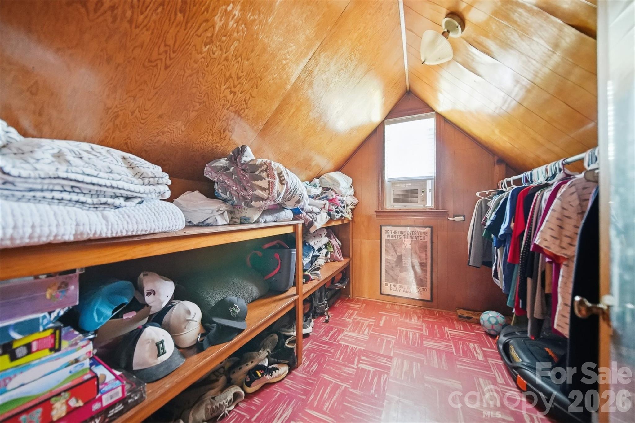 4039 Hartland Road Property Photo 22