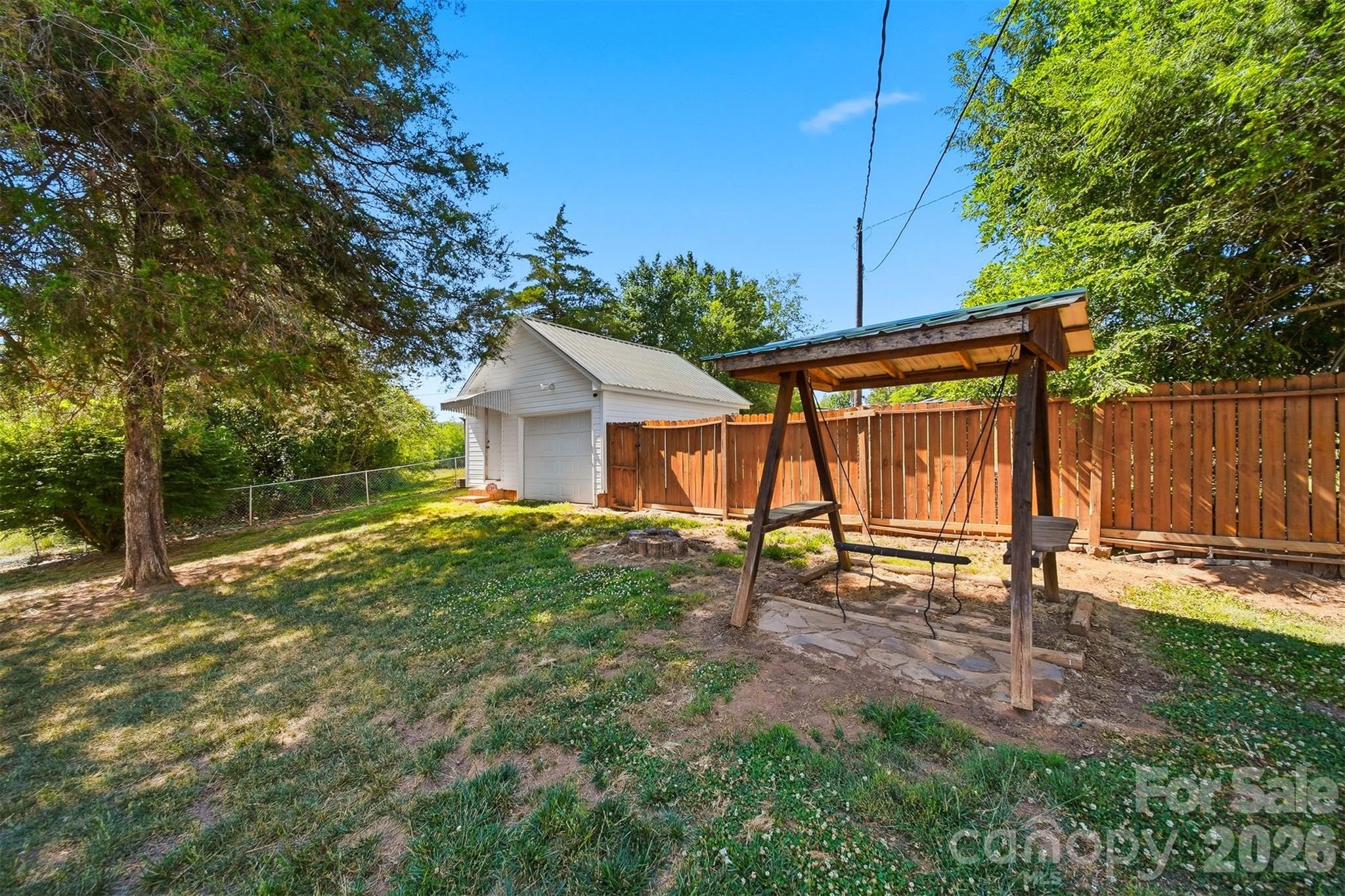 4039 Hartland Road Property Photo 31