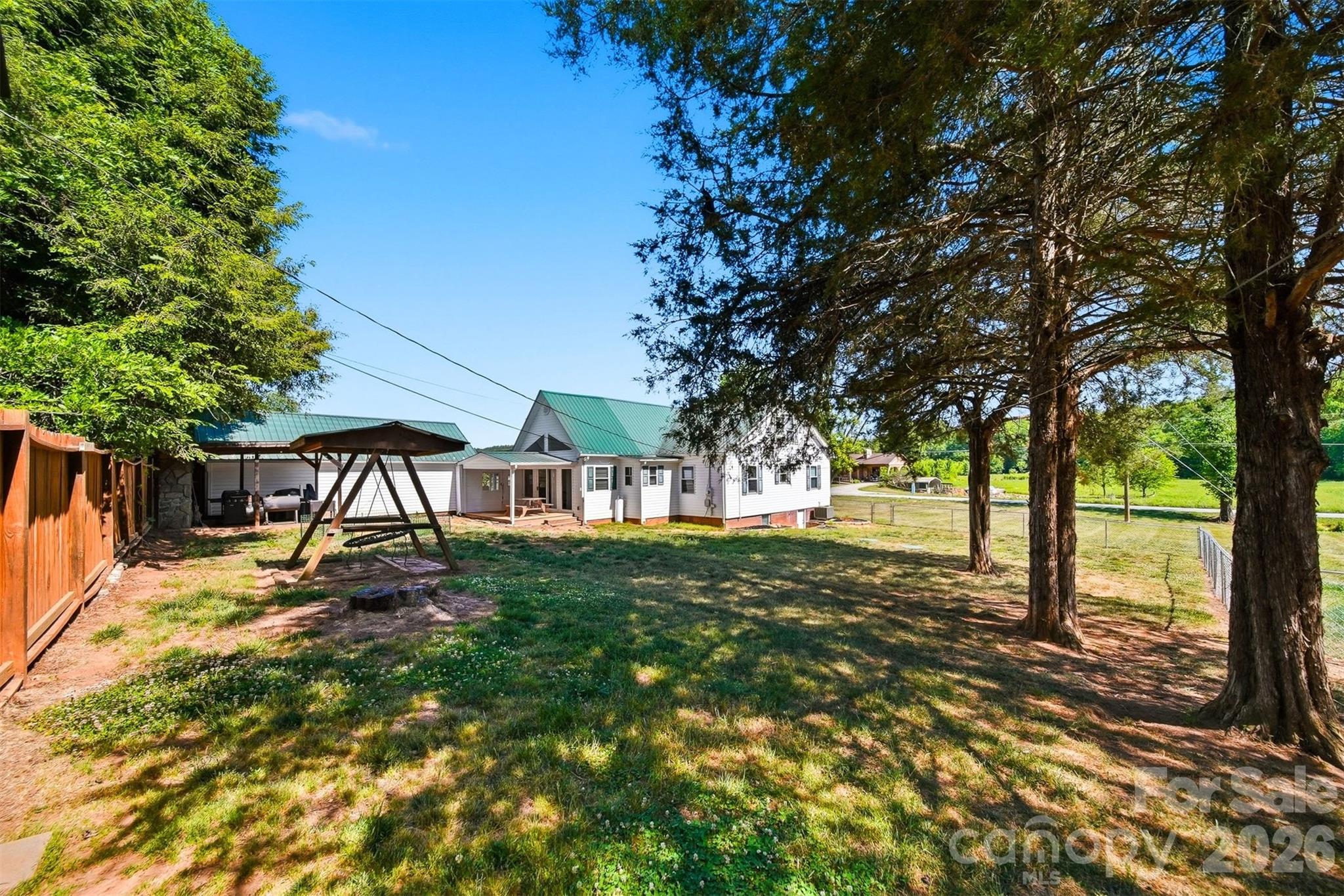 4039 Hartland Road Property Photo 32