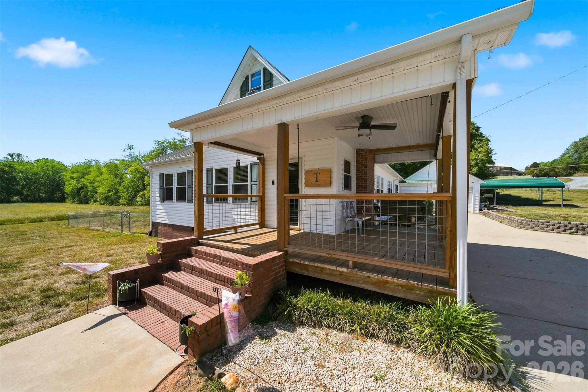 4039 Hartland Road Property Photo 35