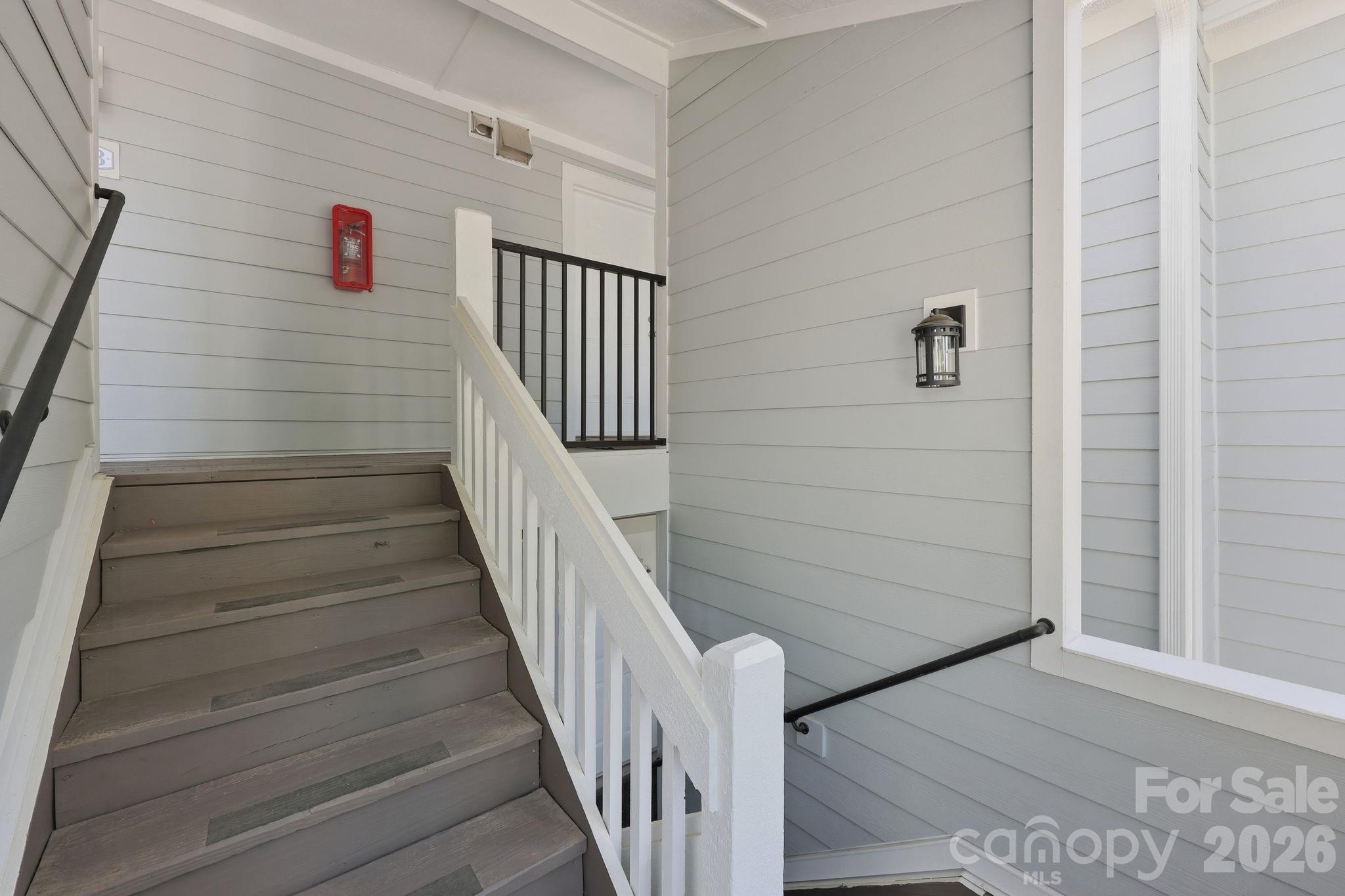 18801 Nautical Drive 304 Property Photo 7