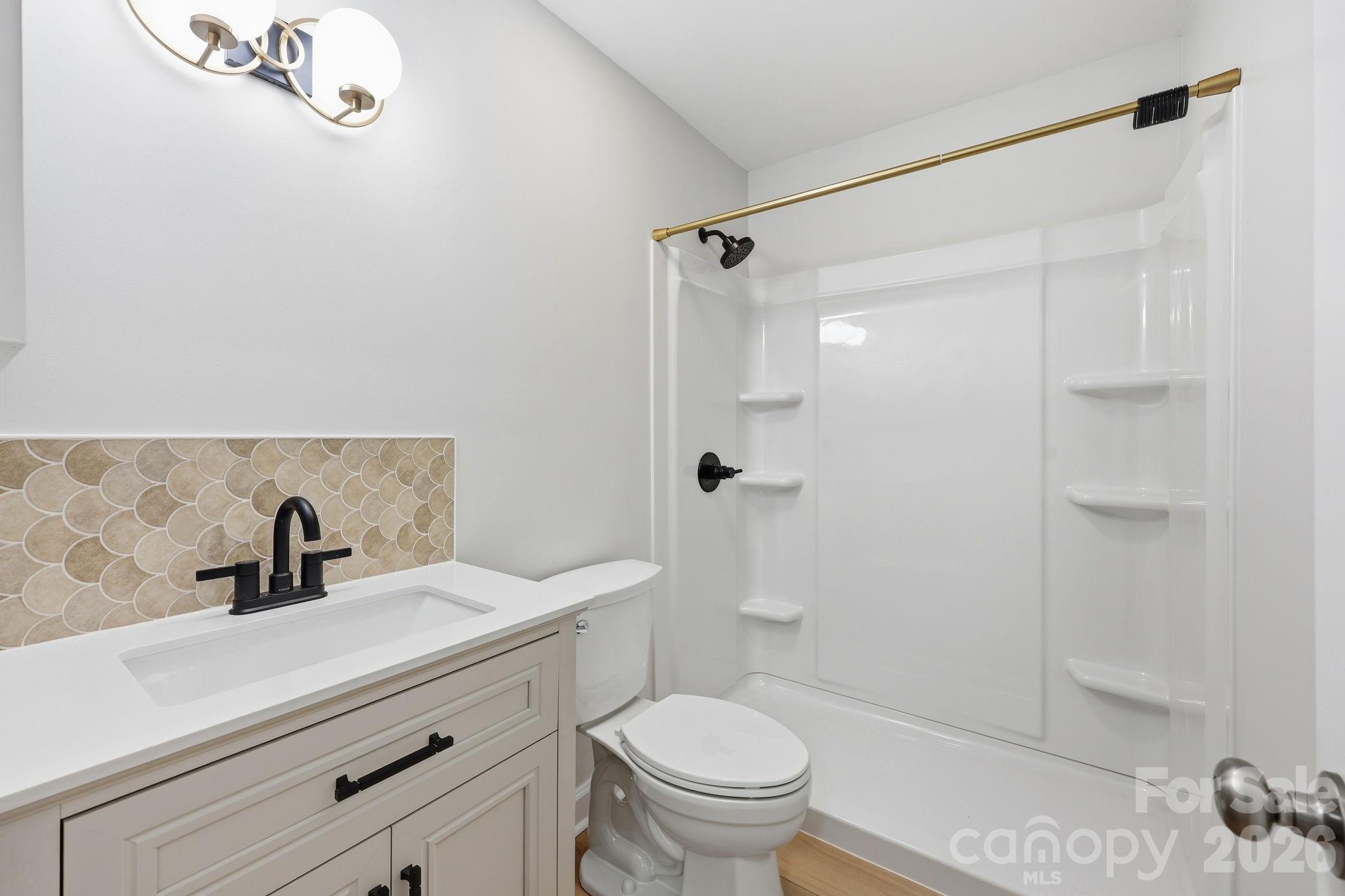 18801 Nautical Drive 304 Property Photo 11
