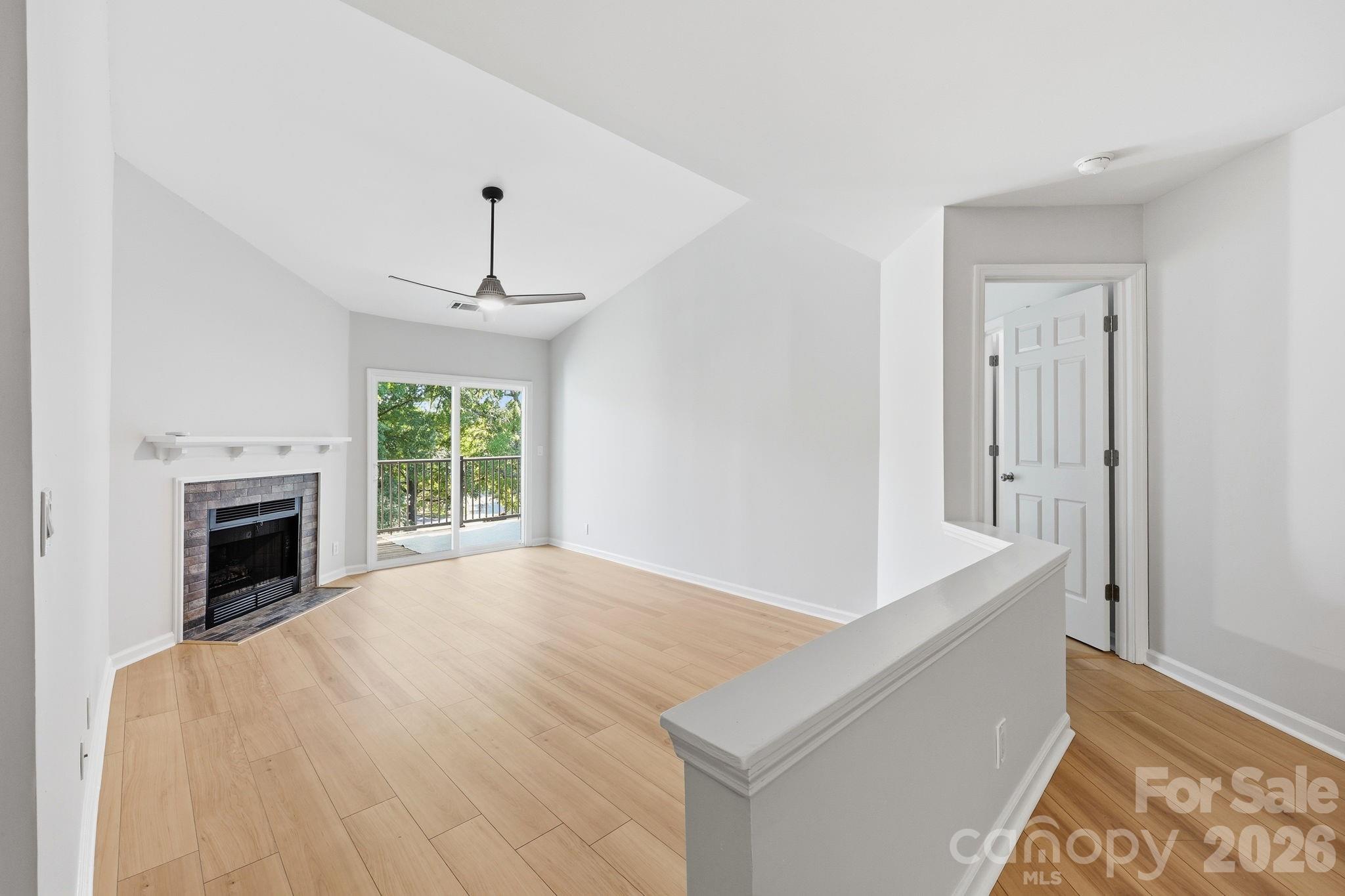 18801 Nautical Drive 304 Property Photo 24