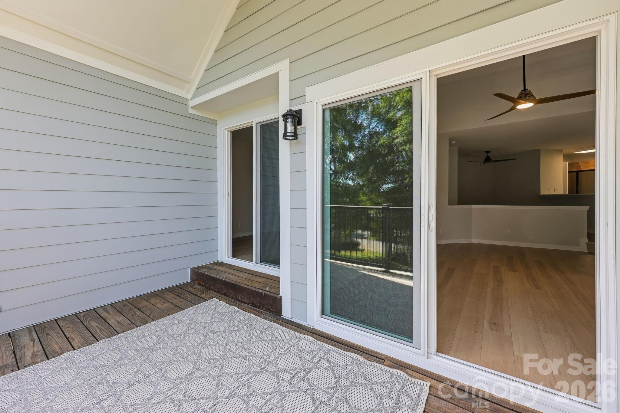 18801 Nautical Drive 304 Property Photo 30