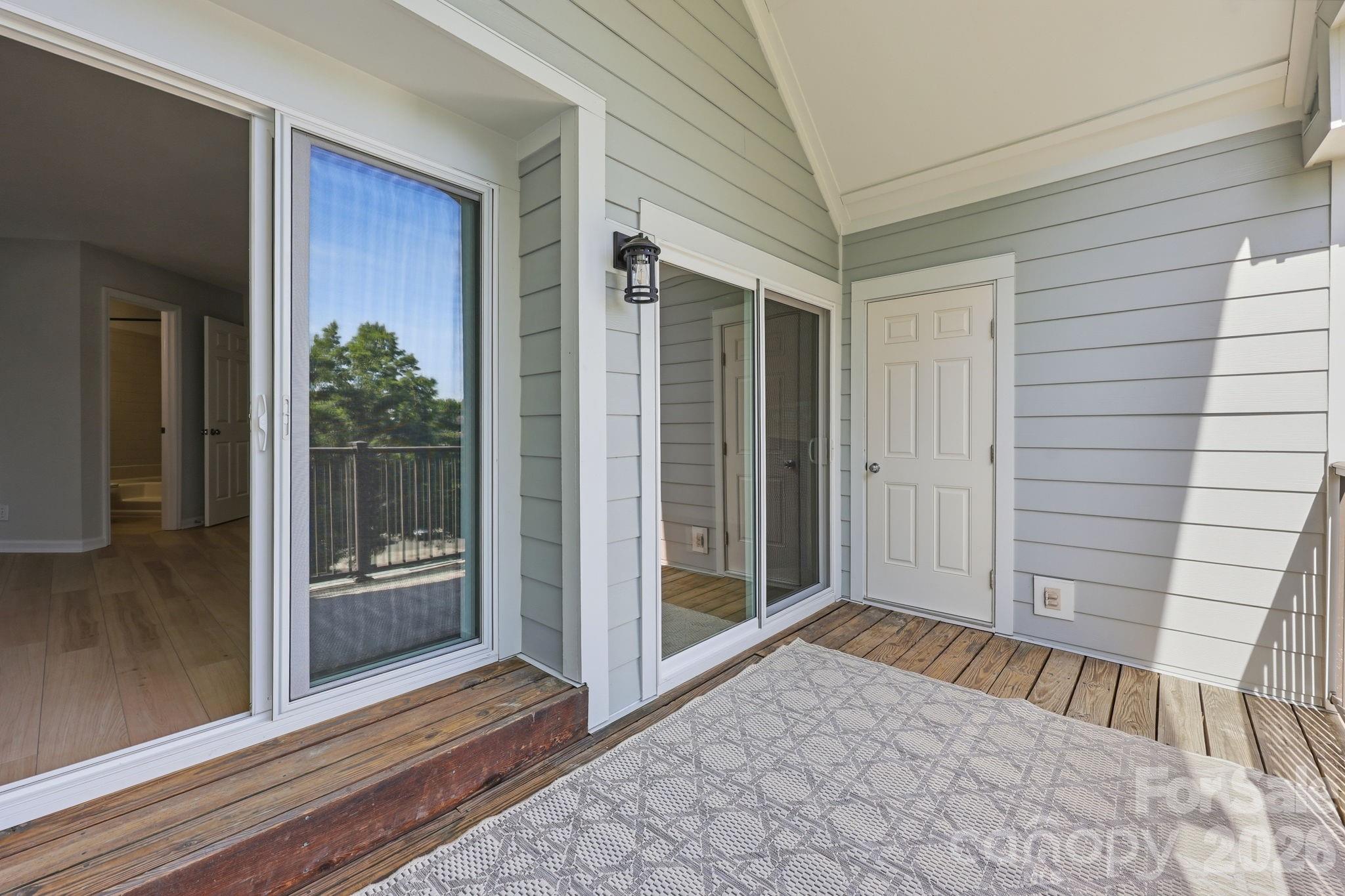 18801 Nautical Drive 304 Property Photo 31