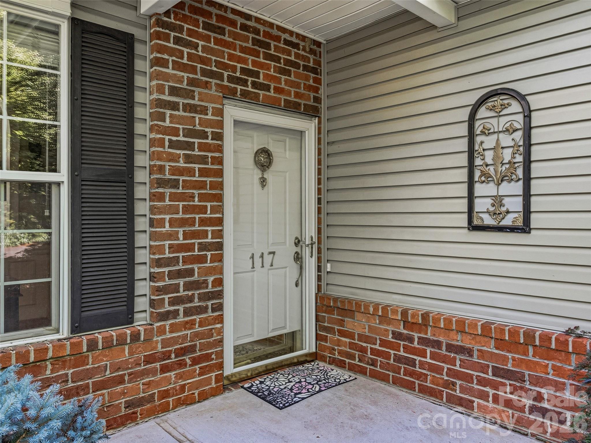 117 Hibiscus Lane Property Photo 3