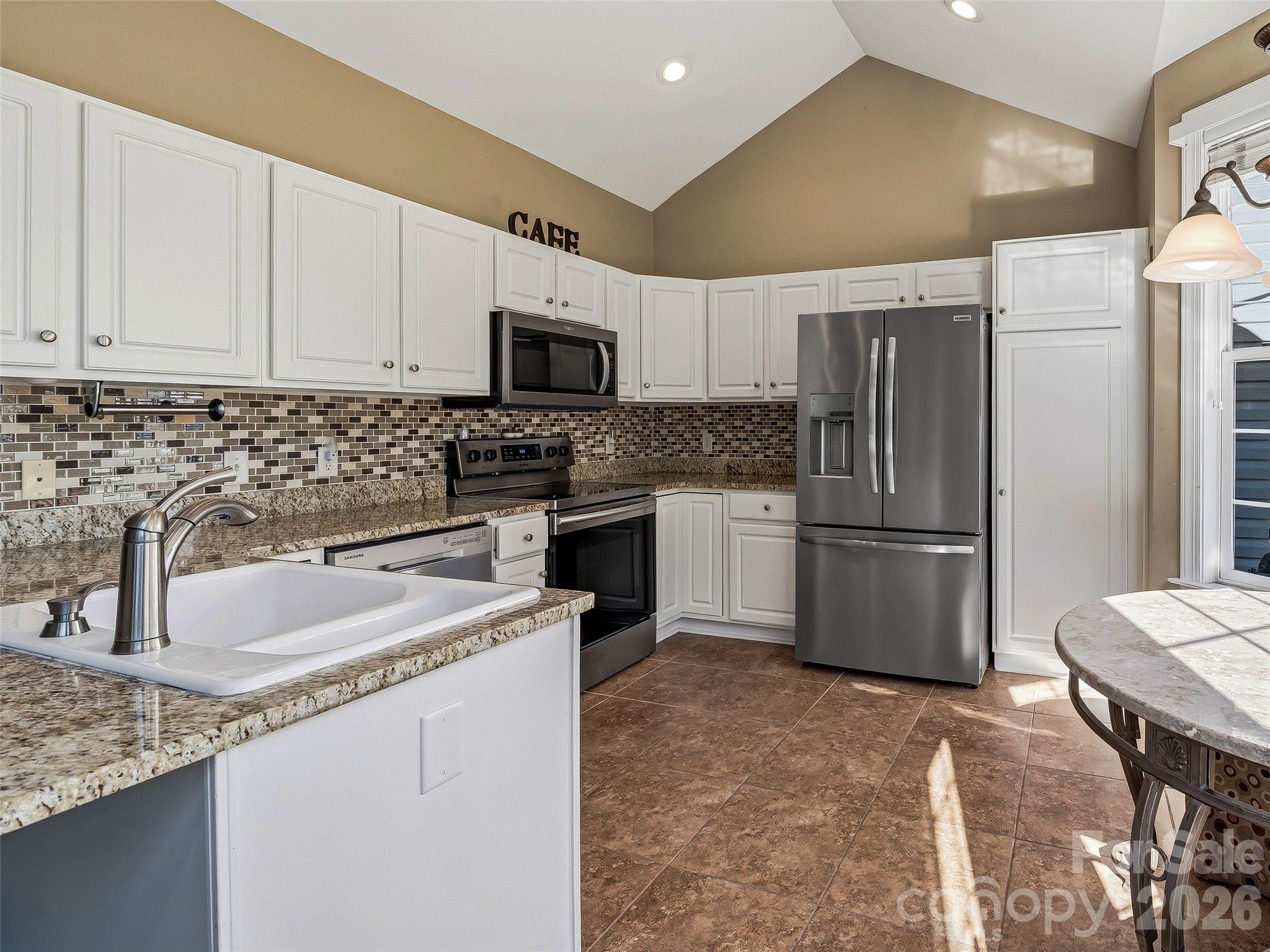 117 Hibiscus Lane Property Photo 11