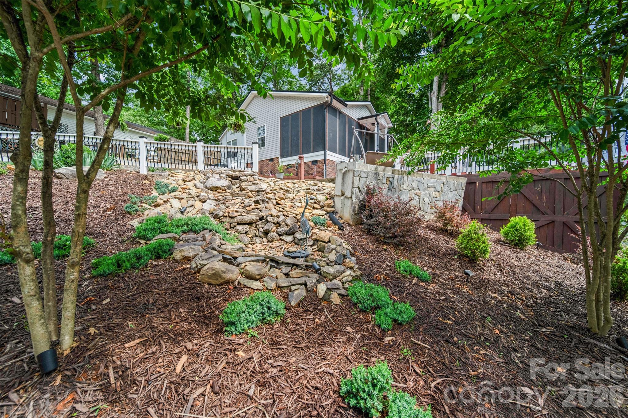 278/280 Lake Tillery Trail Property Photo 11