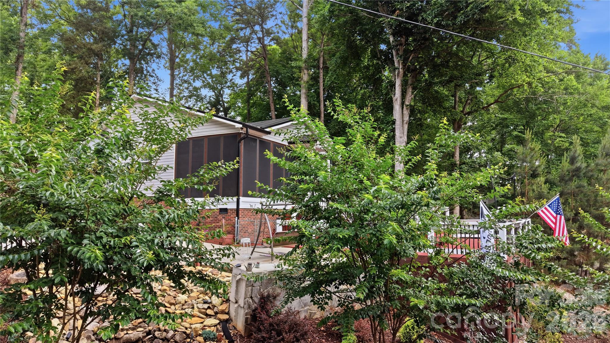 278/280 Lake Tillery Trail Property Photo 12