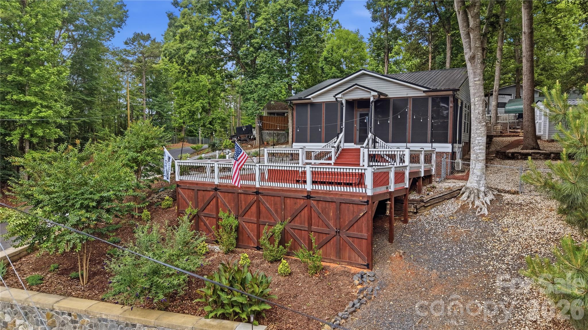 278/280 Lake Tillery Trail Property Photo 14