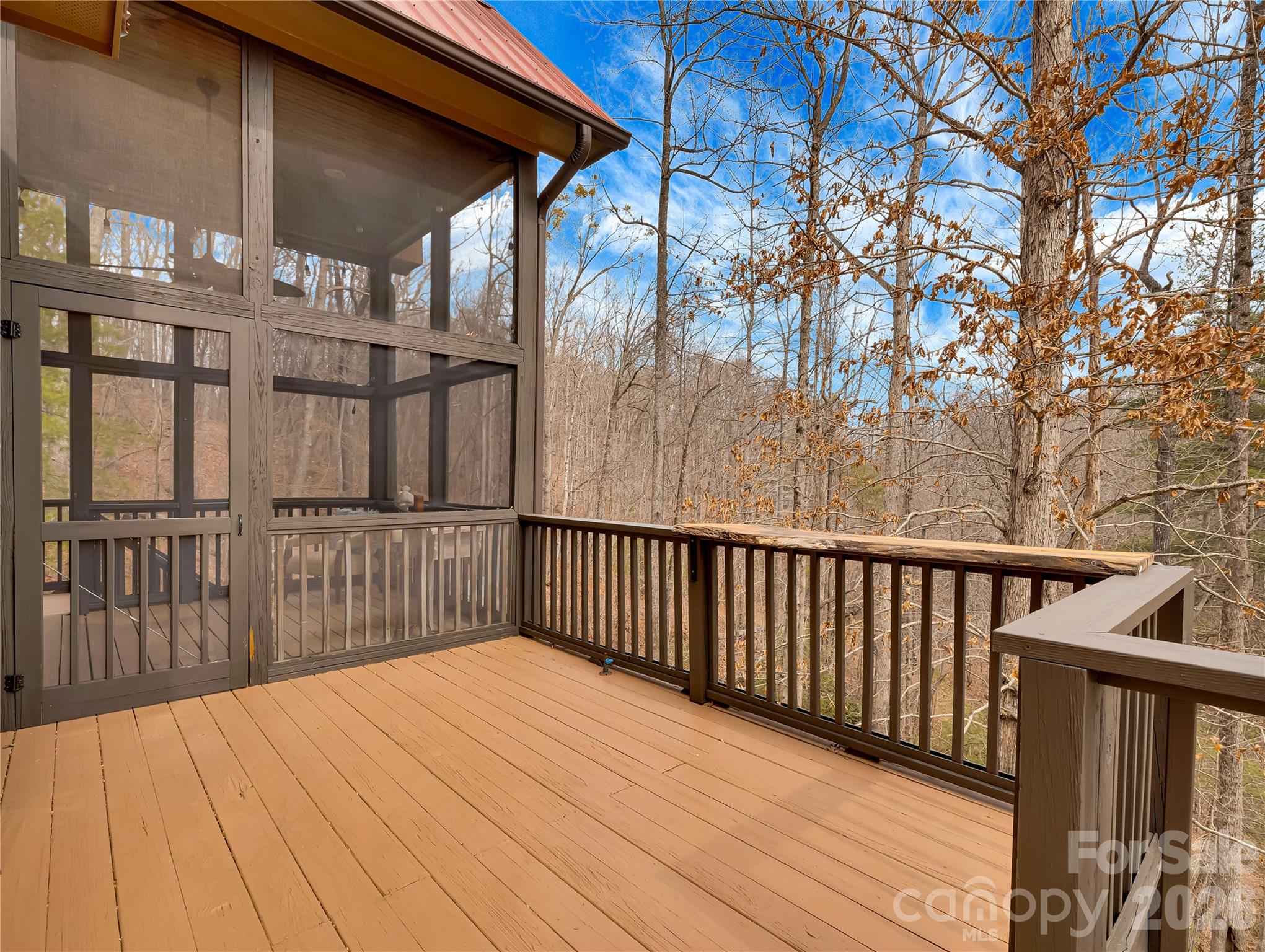184 Deep Woods Lane Property Photo 5