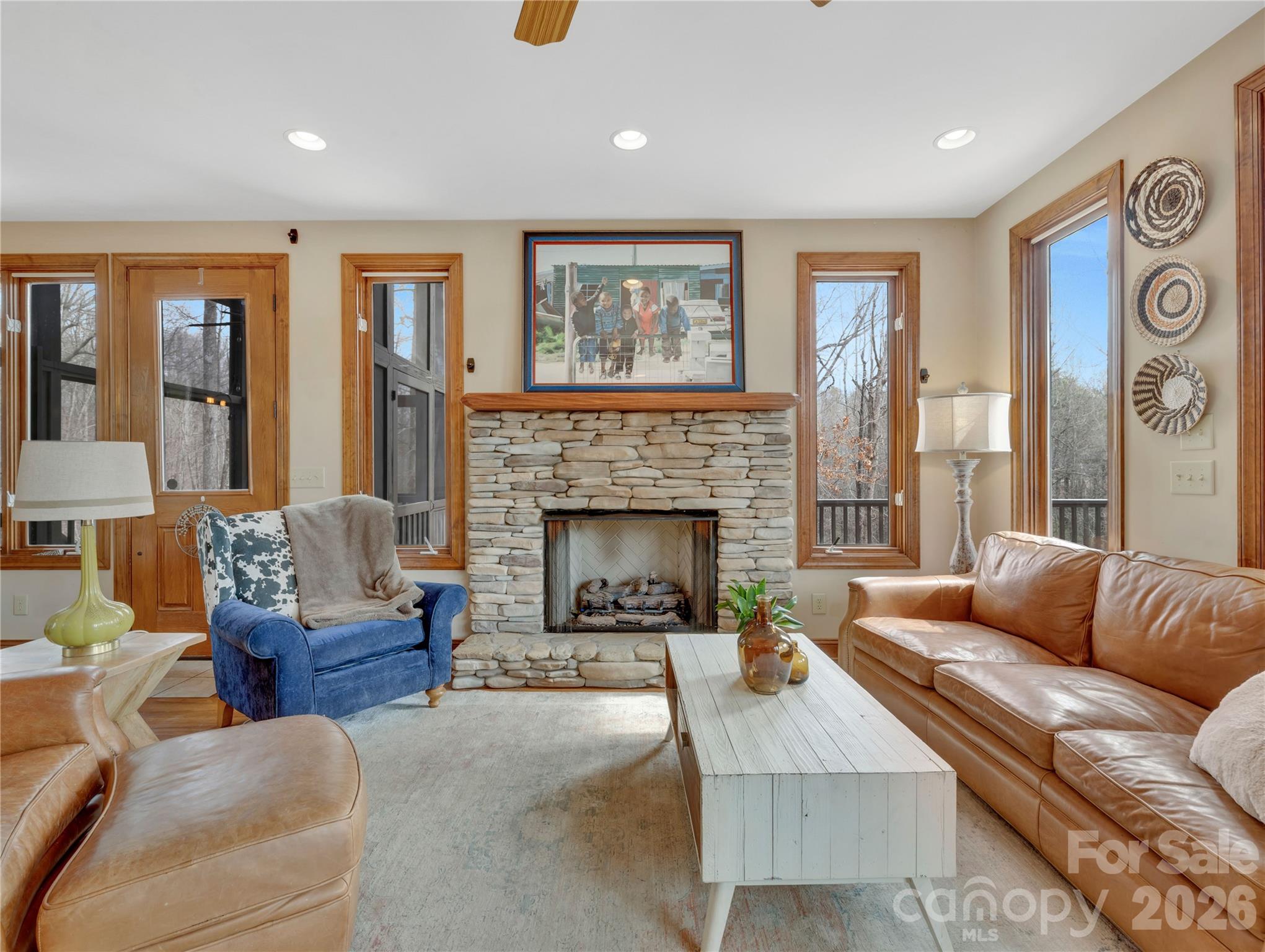 184 Deep Woods Lane Property Photo 8