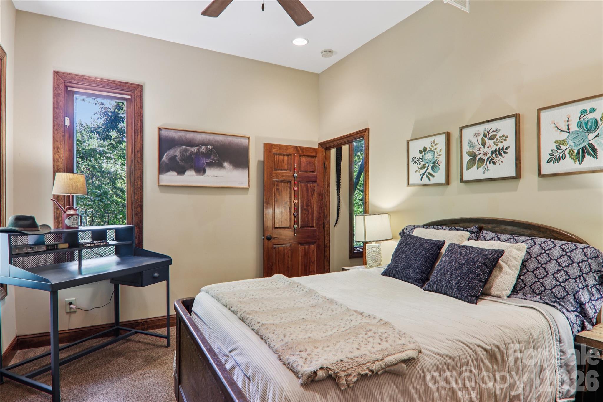 184 Deep Woods Lane Property Photo 32