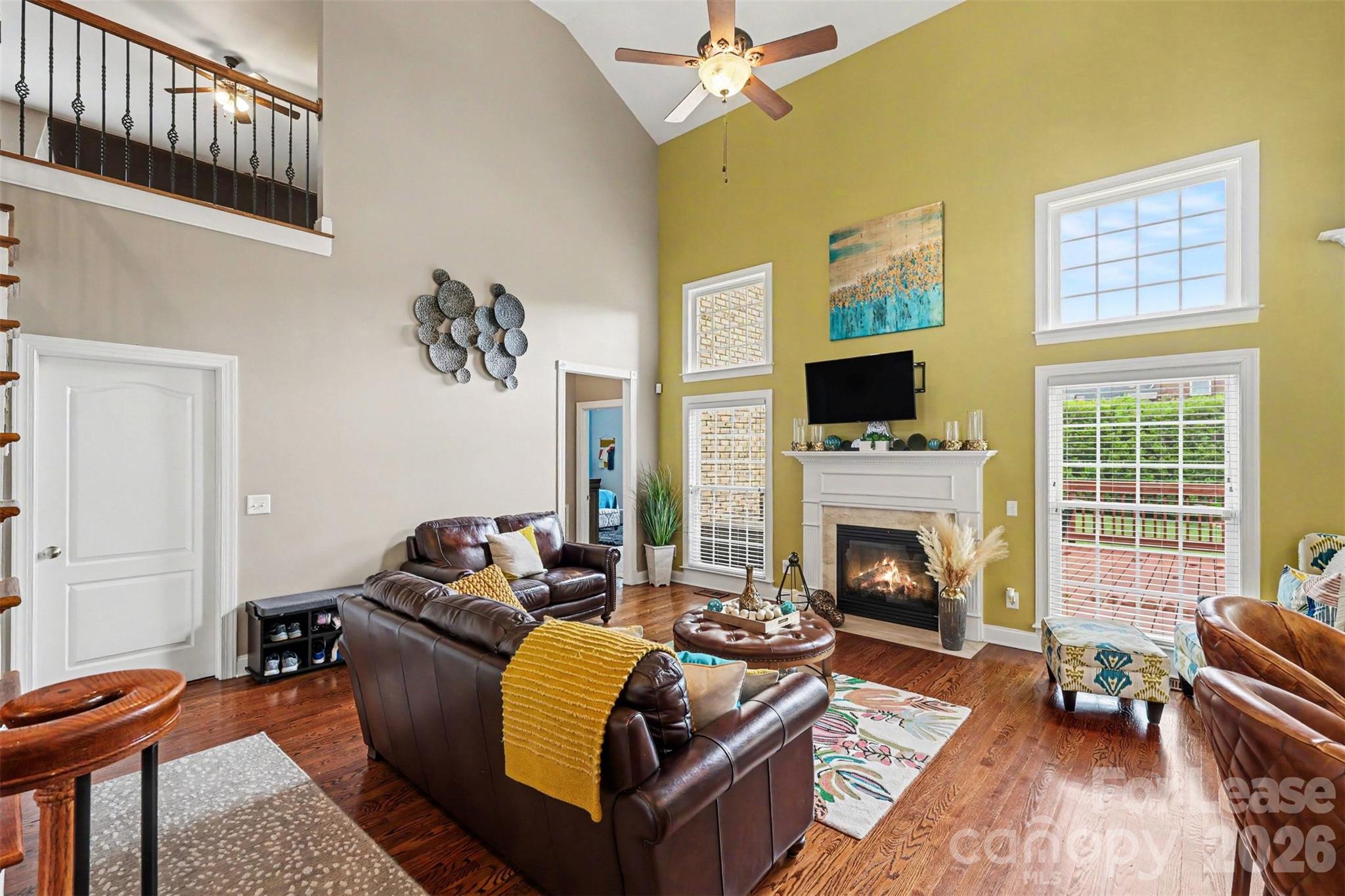 3908 Voltaire Drive Property Photo 6