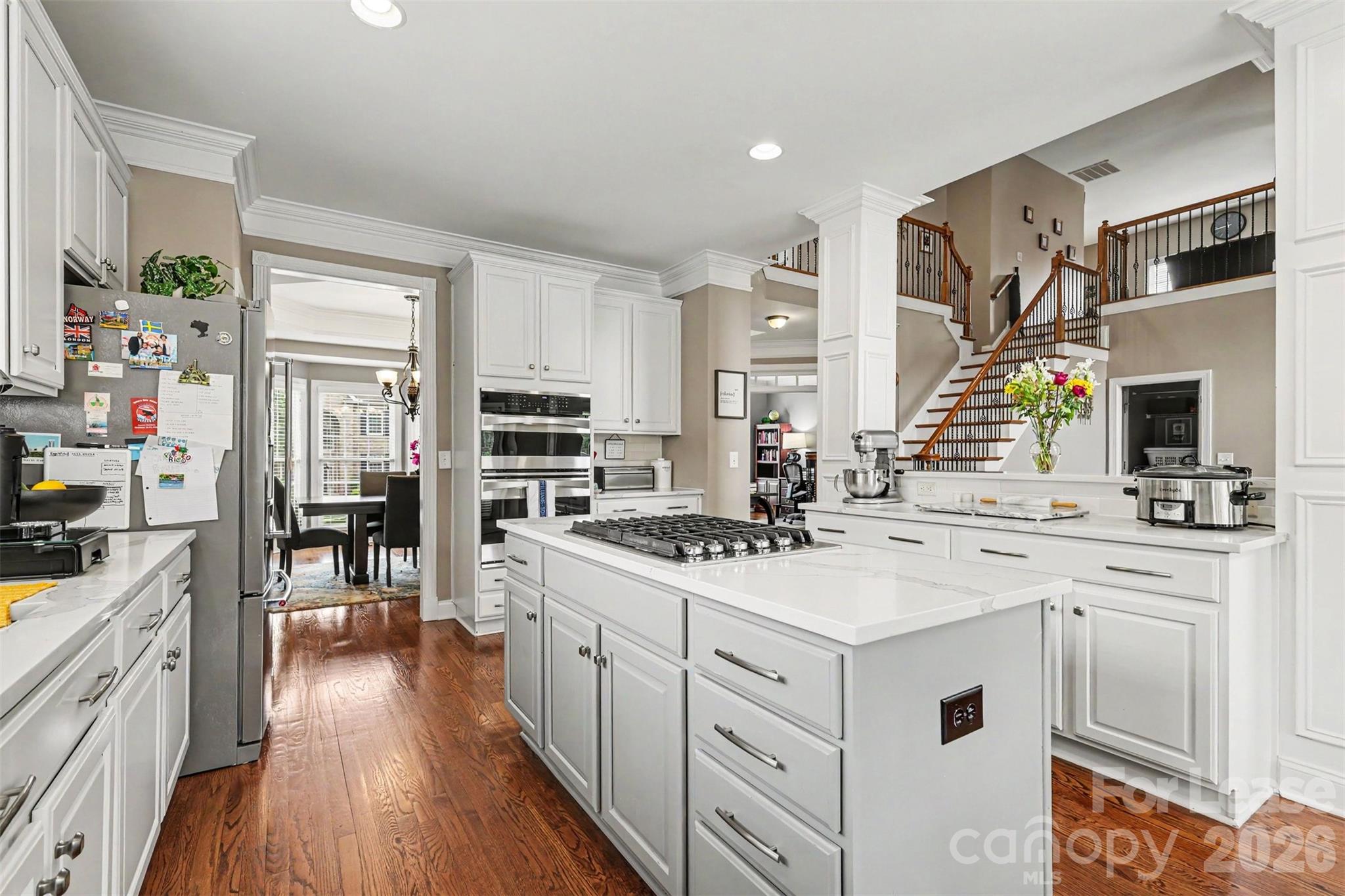 3908 Voltaire Drive Property Photo 12