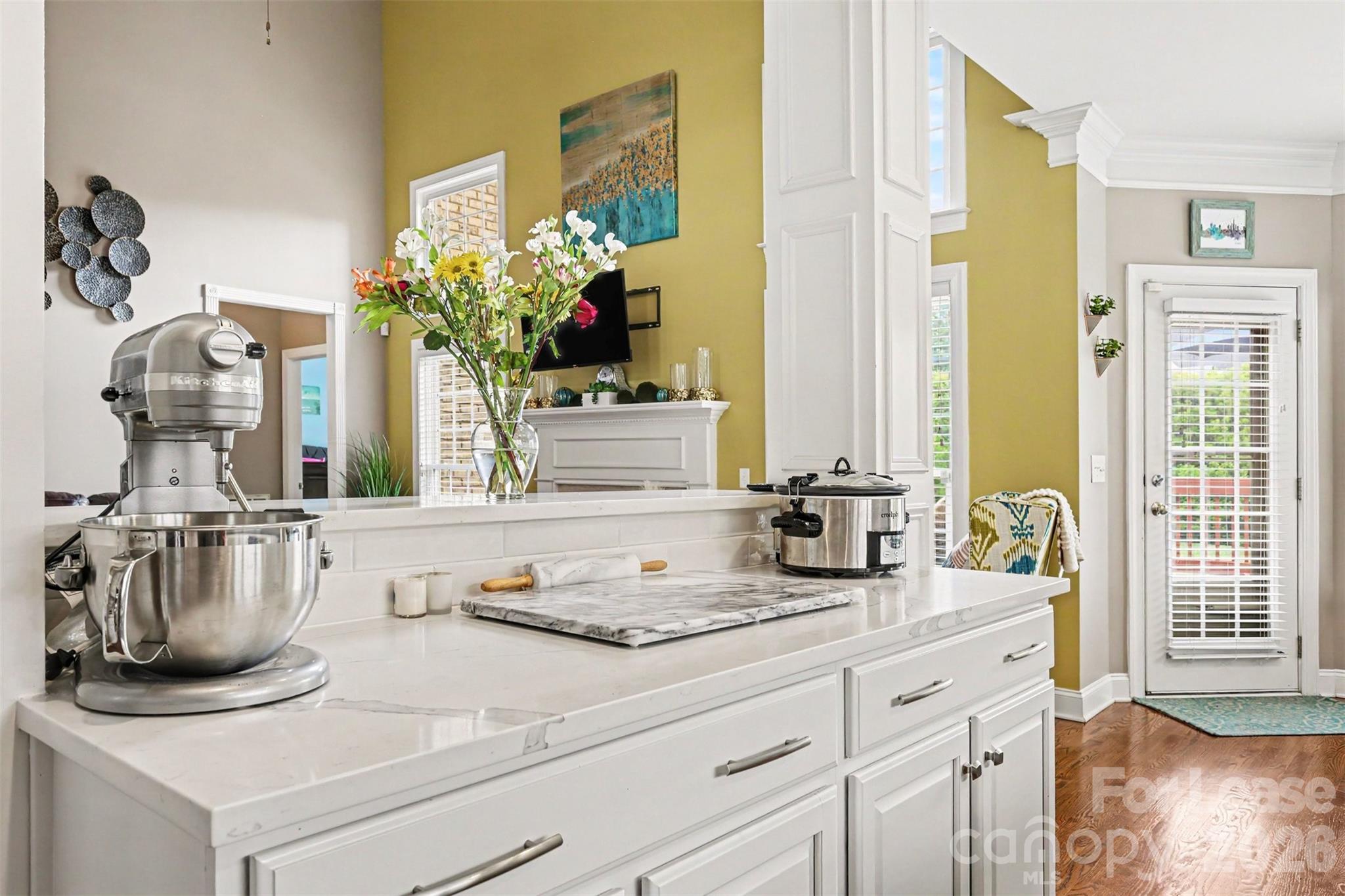 3908 Voltaire Drive Property Photo 15