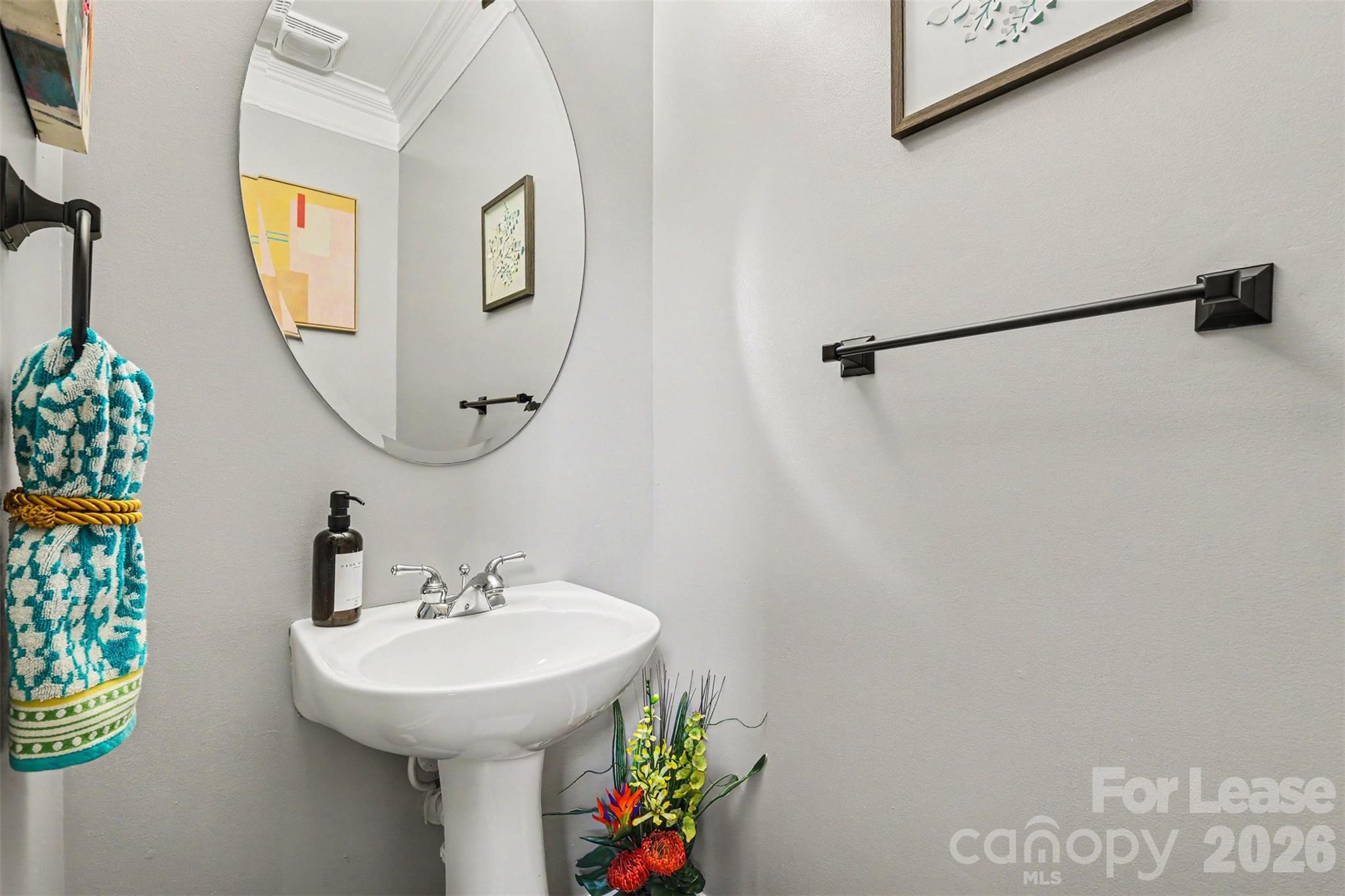 3908 Voltaire Drive Property Photo 20