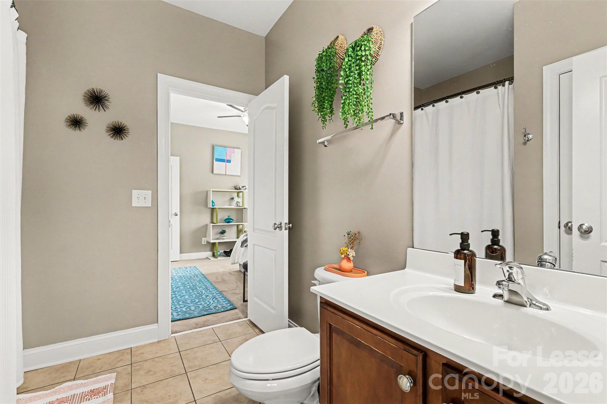 3908 Voltaire Drive Property Photo 35