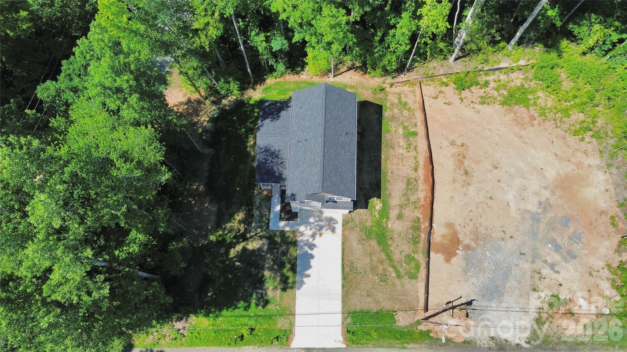 610 Queens Drive Property Photo 8