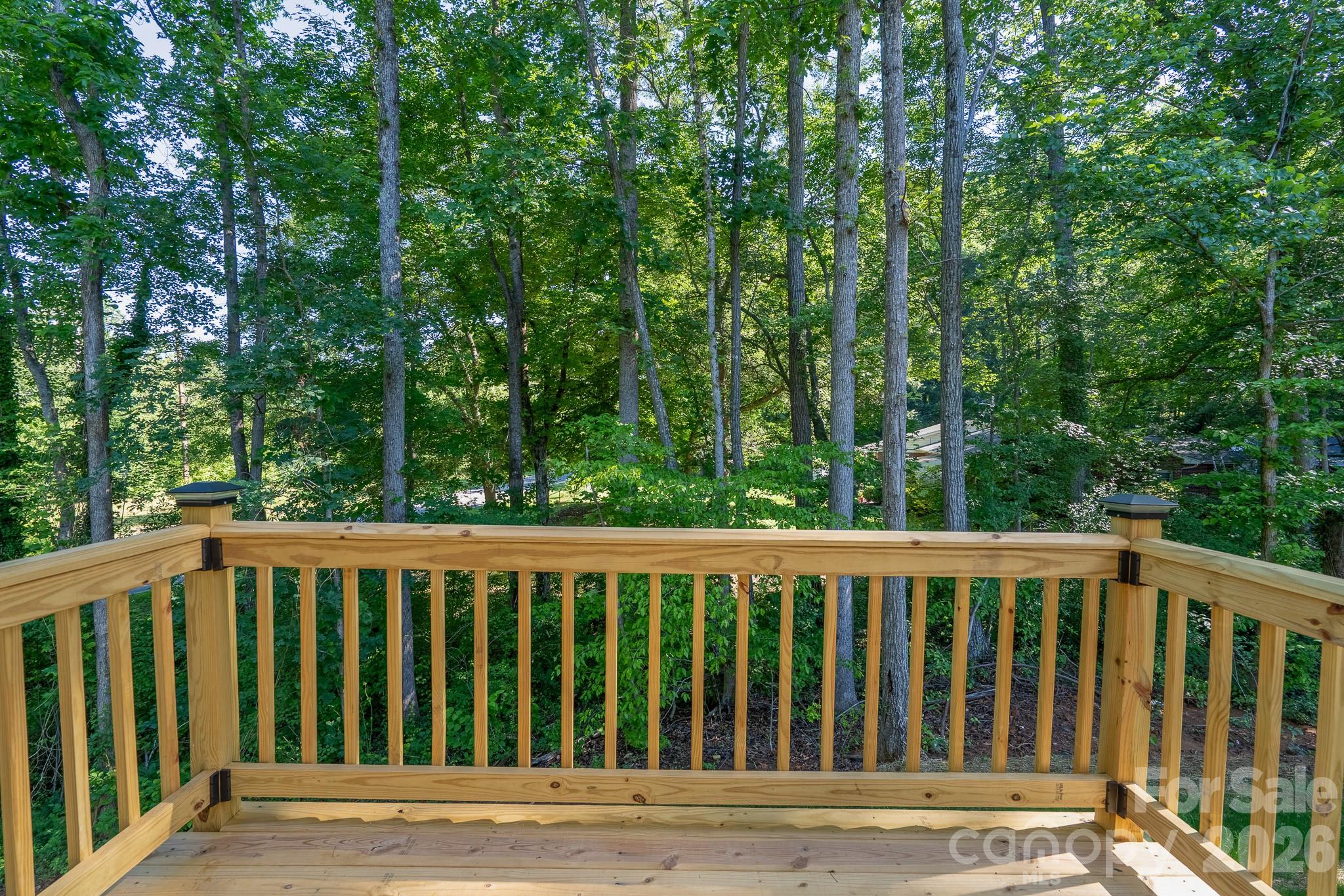610 Queens Drive Property Photo 14