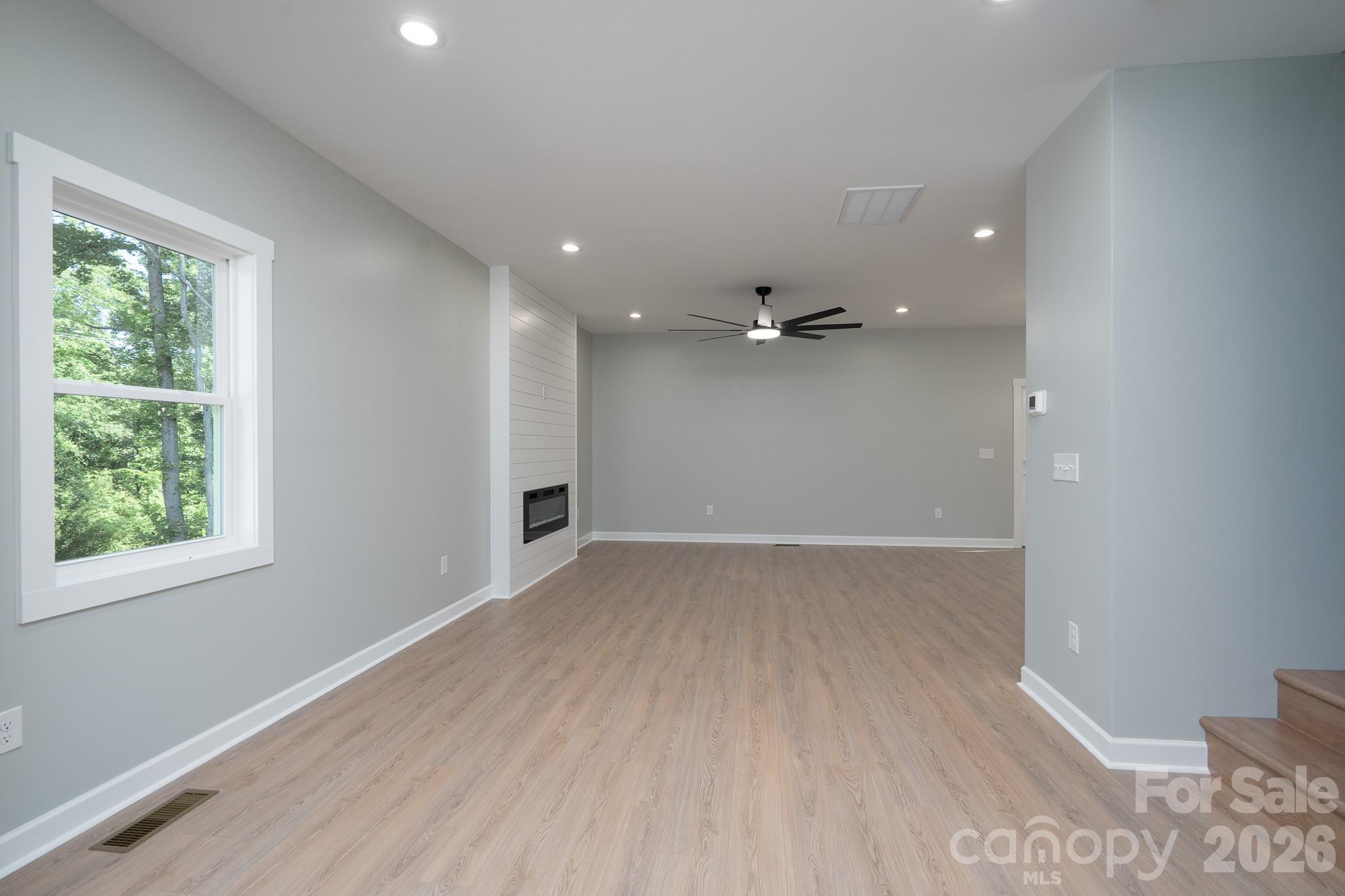 610 Queens Drive Property Photo 17