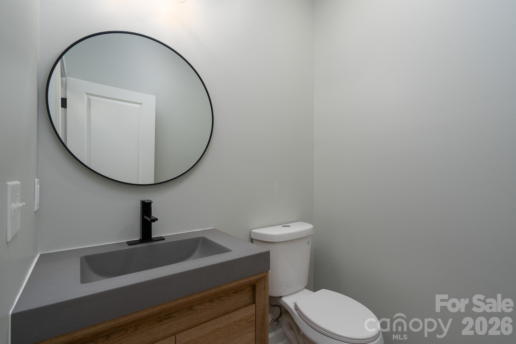 610 Queens Drive Property Photo 28