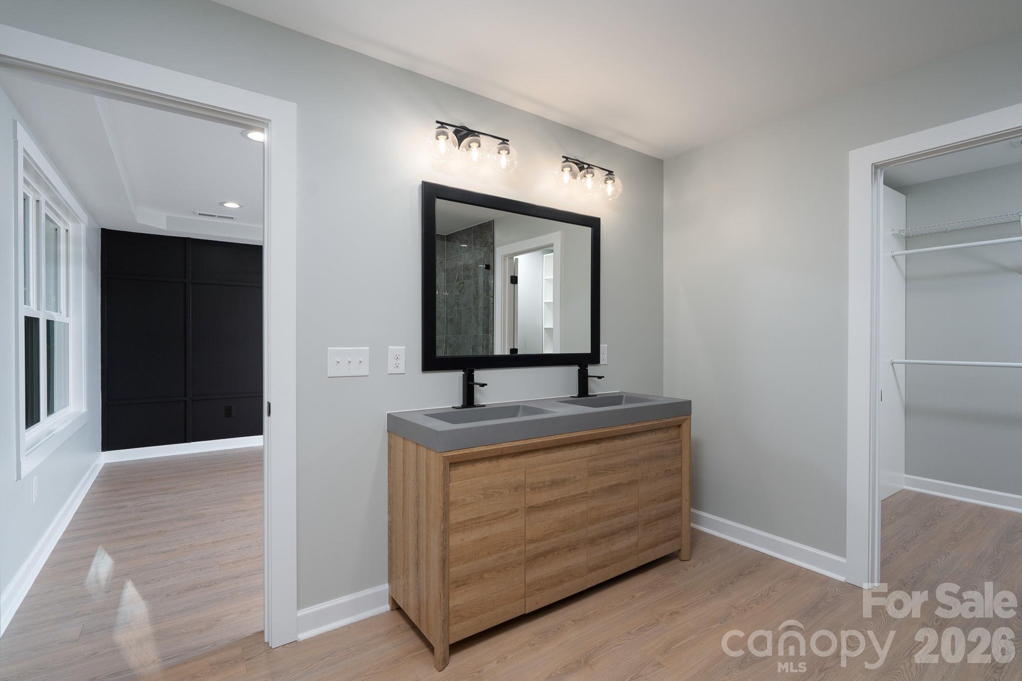 610 Queens Drive Property Photo 34