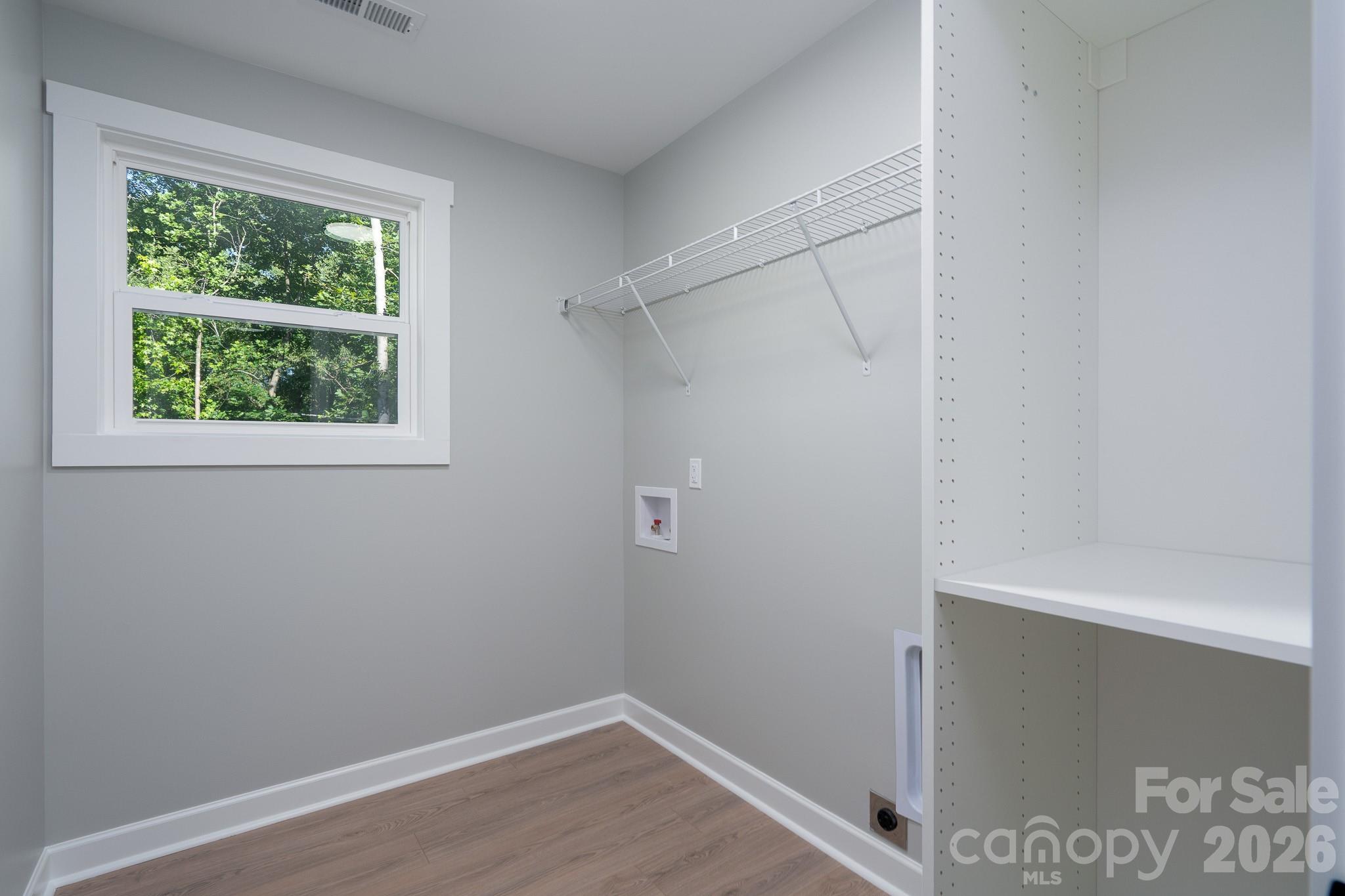 610 Queens Drive Property Photo 41