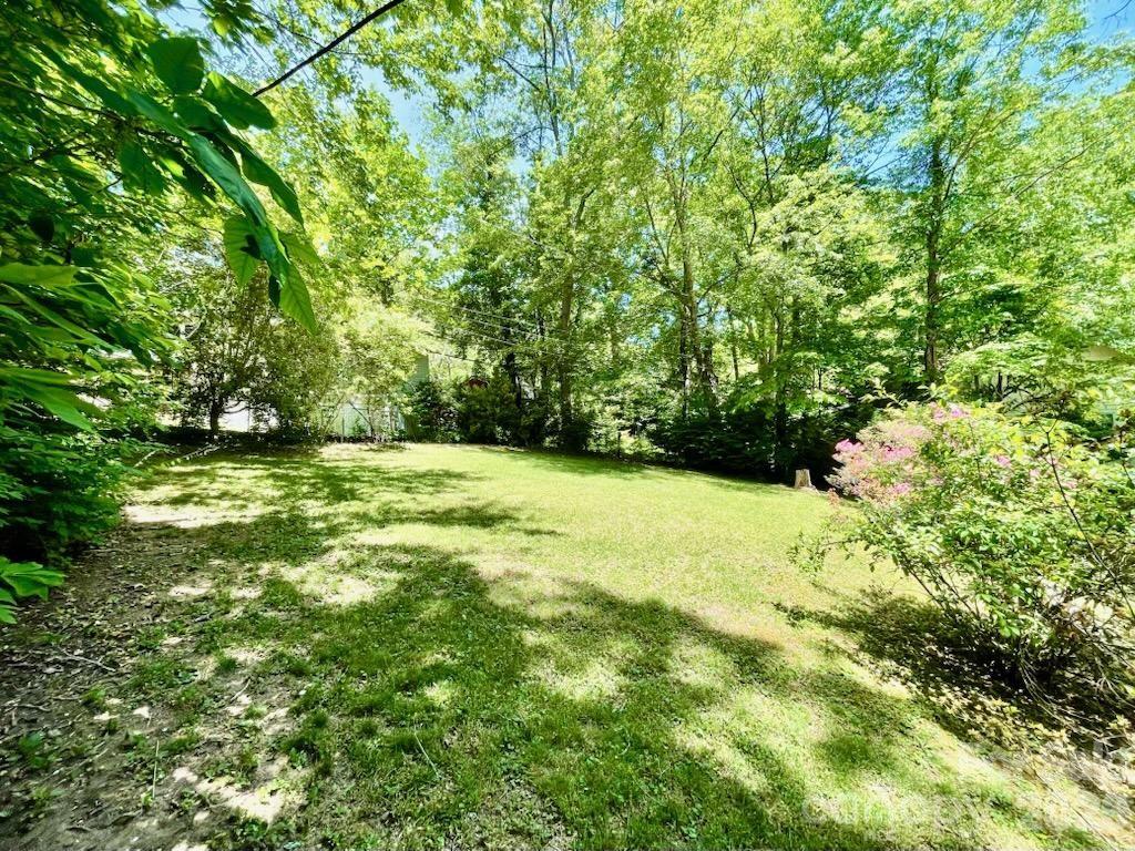 213 N Park Lane Property Photo 10