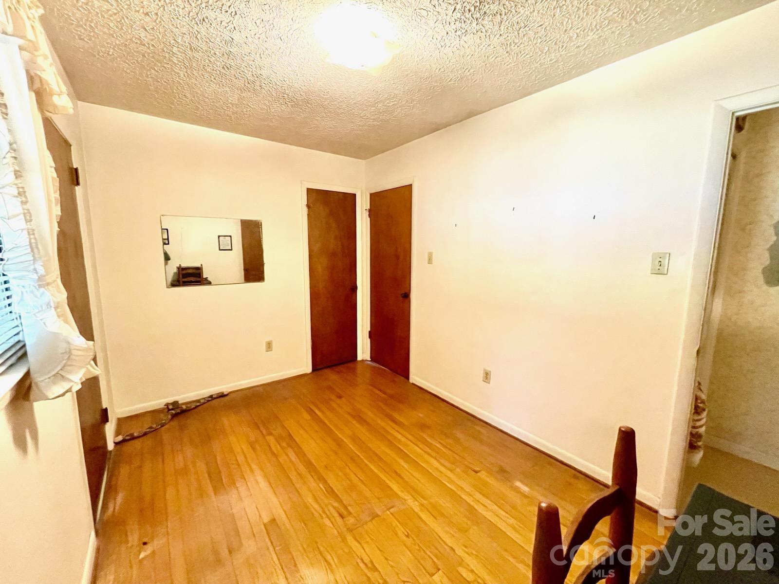 213 N Park Lane Property Photo 18