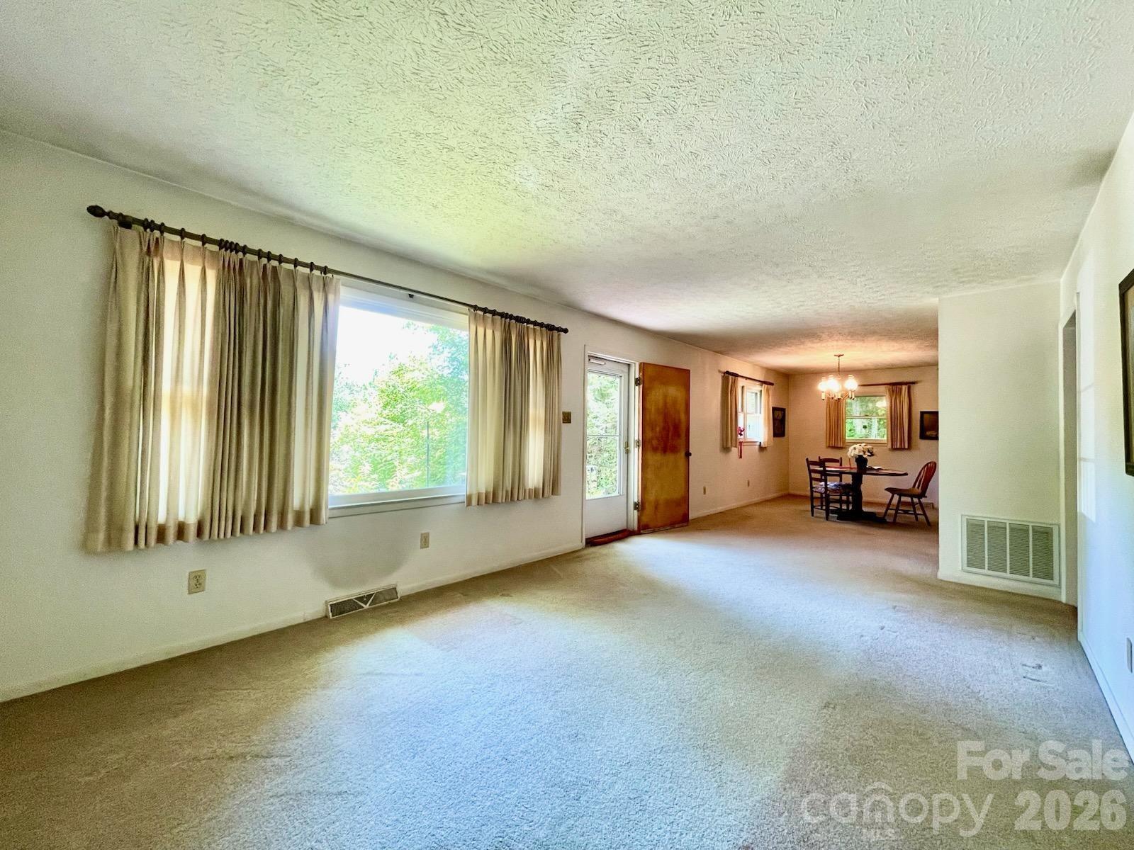 213 N Park Lane Property Photo 23