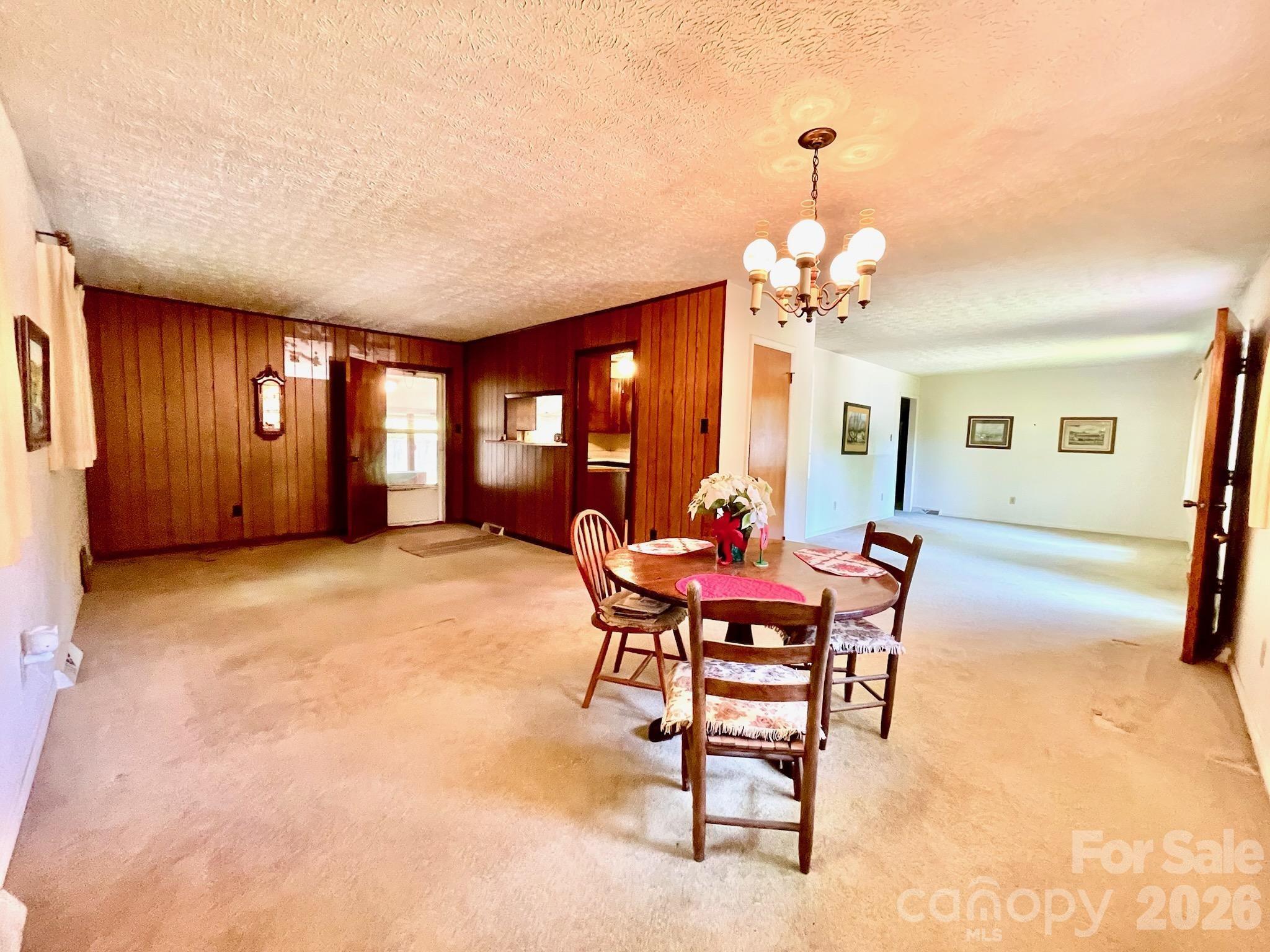 213 N Park Lane Property Photo 25