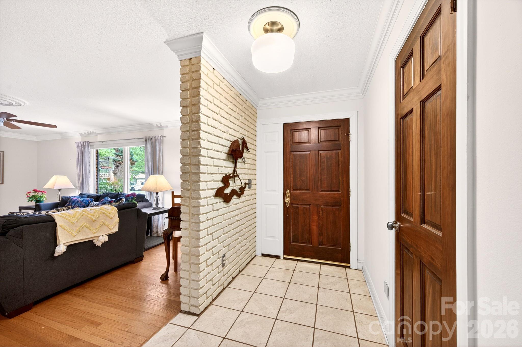 25 Bevlyn Drive Property Photo 4