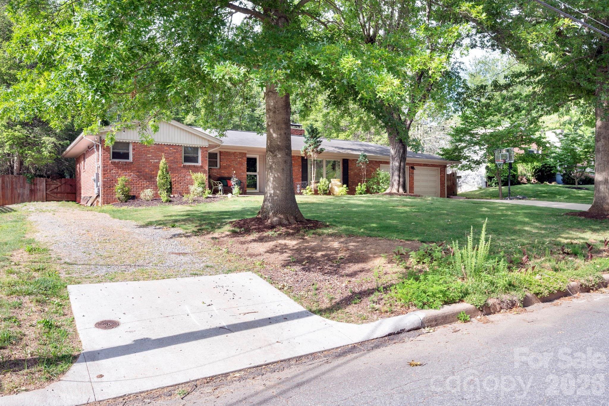 25 Bevlyn Drive Property Photo 33