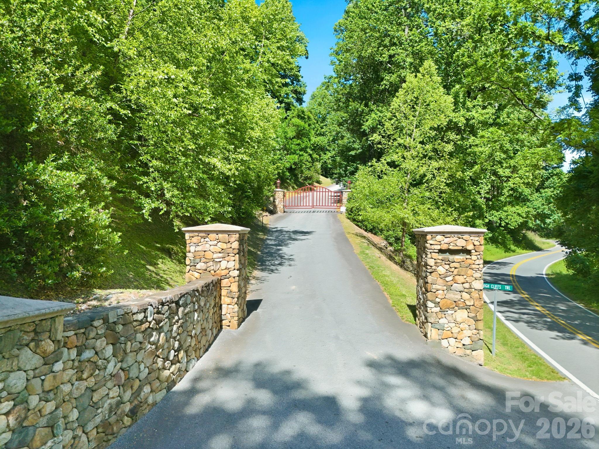 99999 Cliffledge Trail Property Photo 2