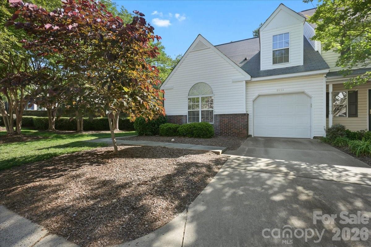 8935 Houston Ridge Road