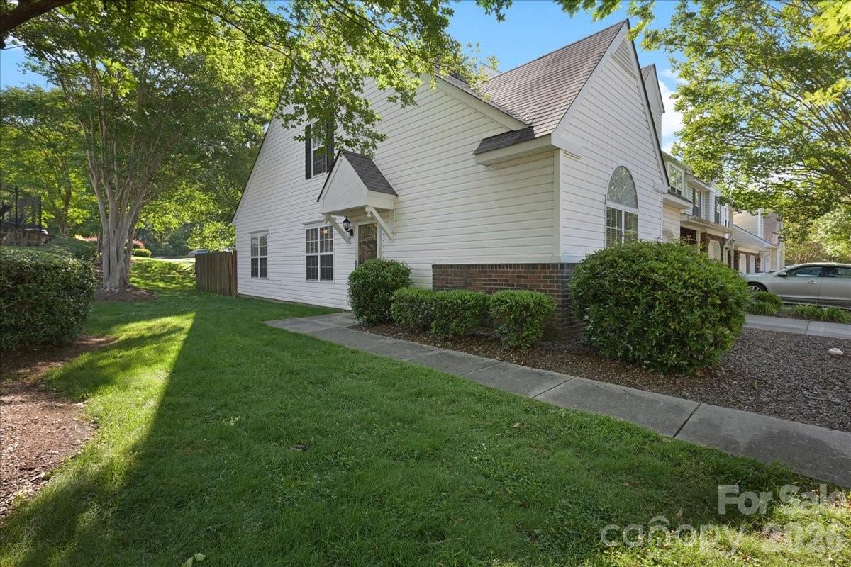 8935 Houston Ridge Road Property Photo 3