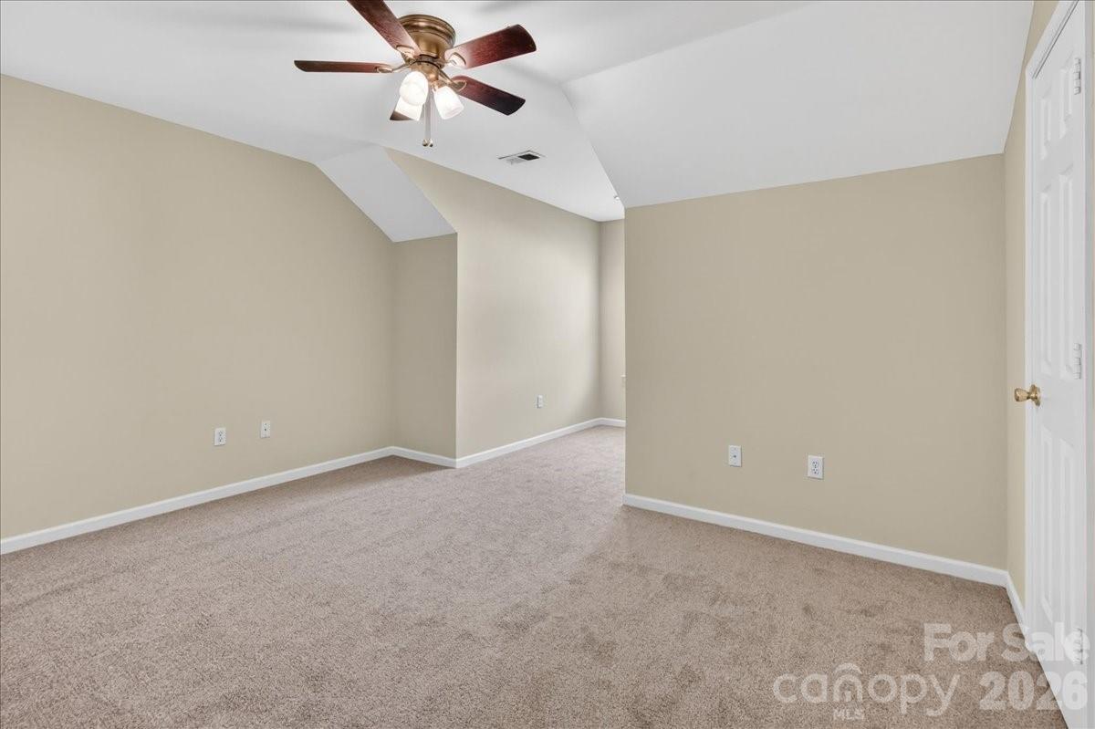 8935 Houston Ridge Road Property Photo 24