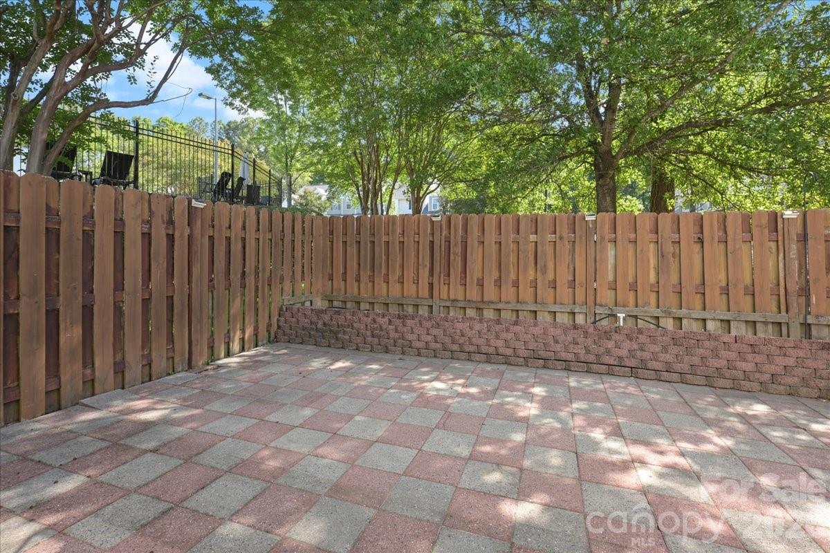 8935 Houston Ridge Road Property Photo 26