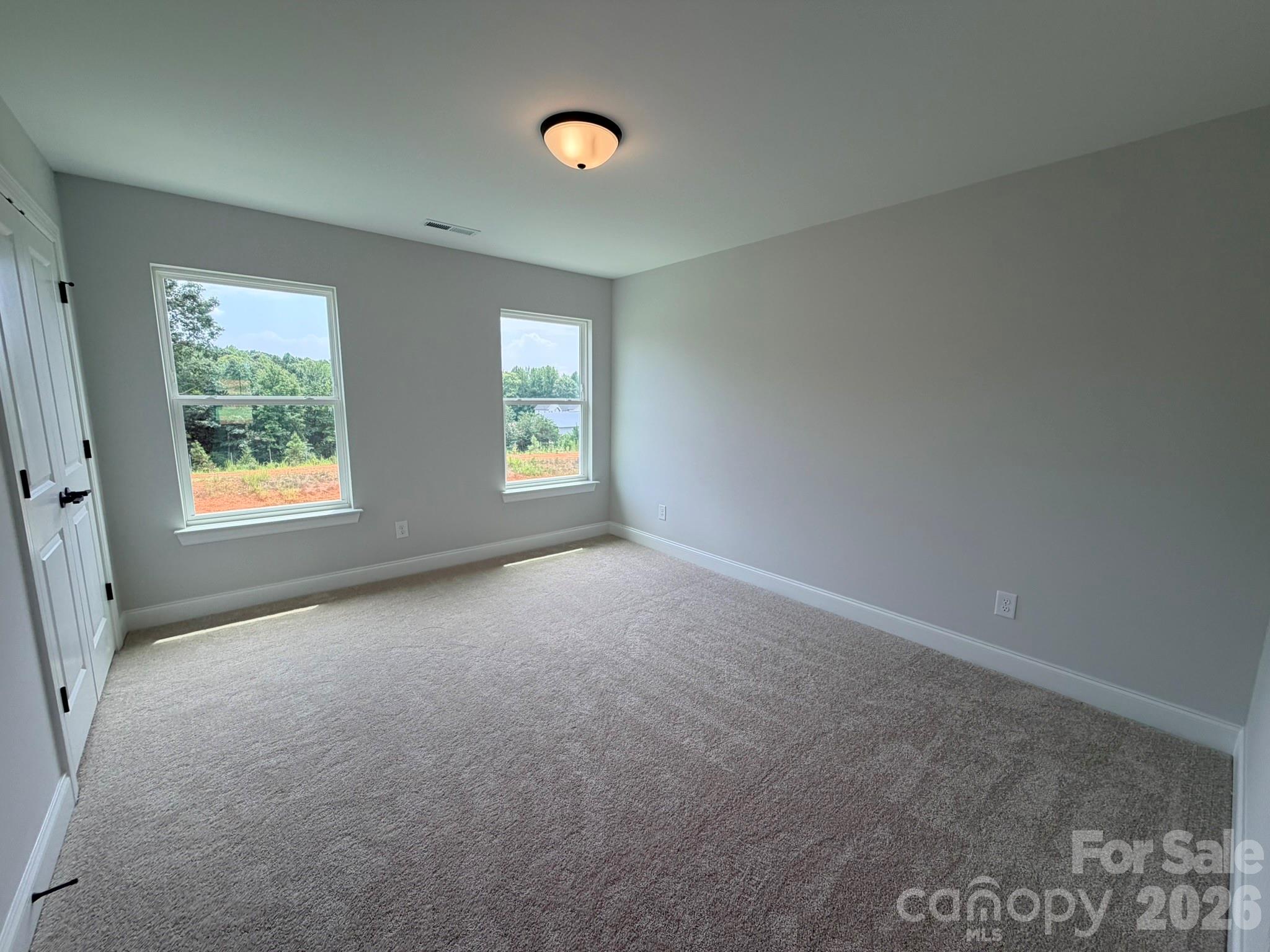 153 Grouse Run Way Property Photo 10