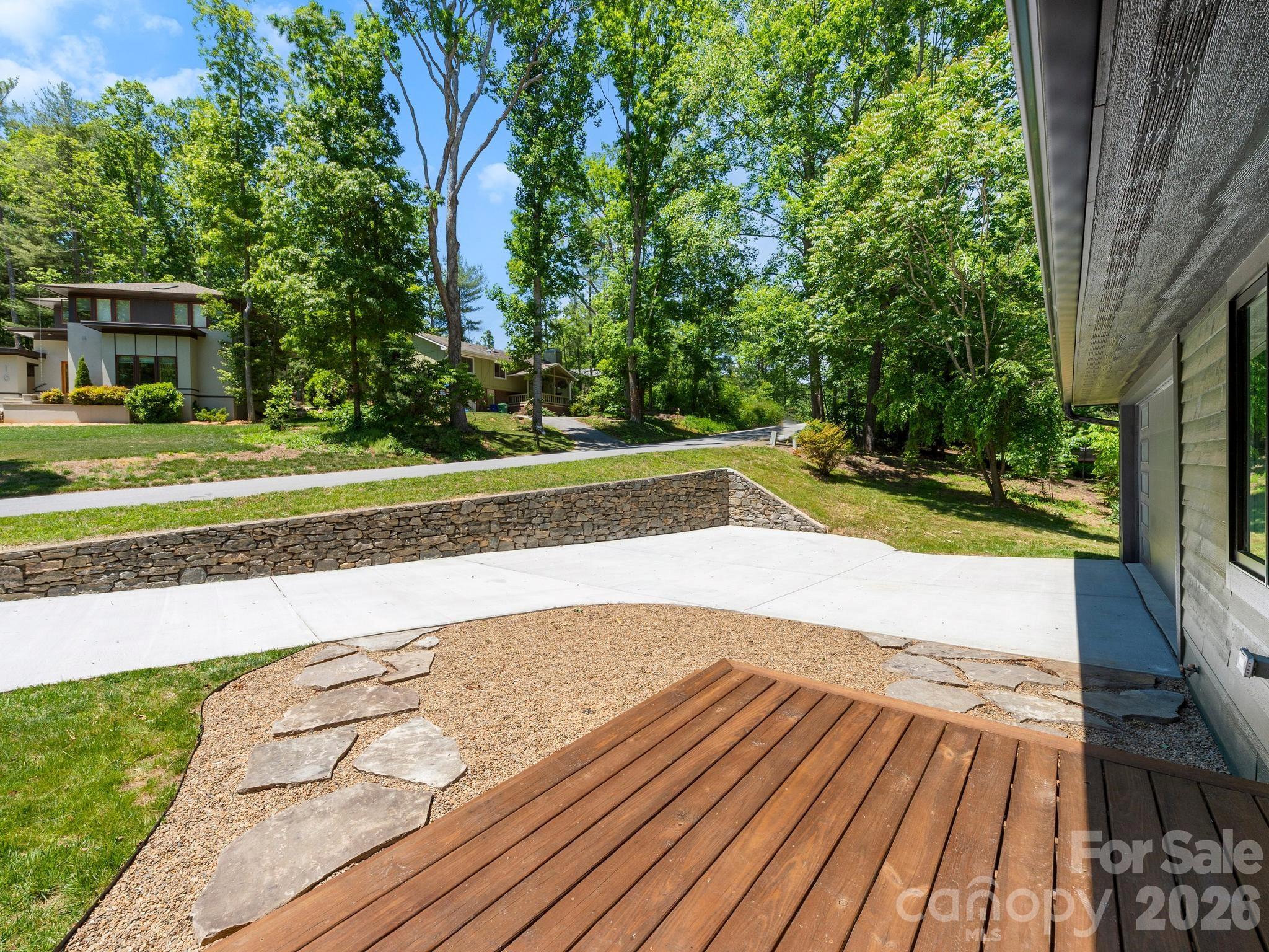 17 Muirfield Drive Property Photo 7