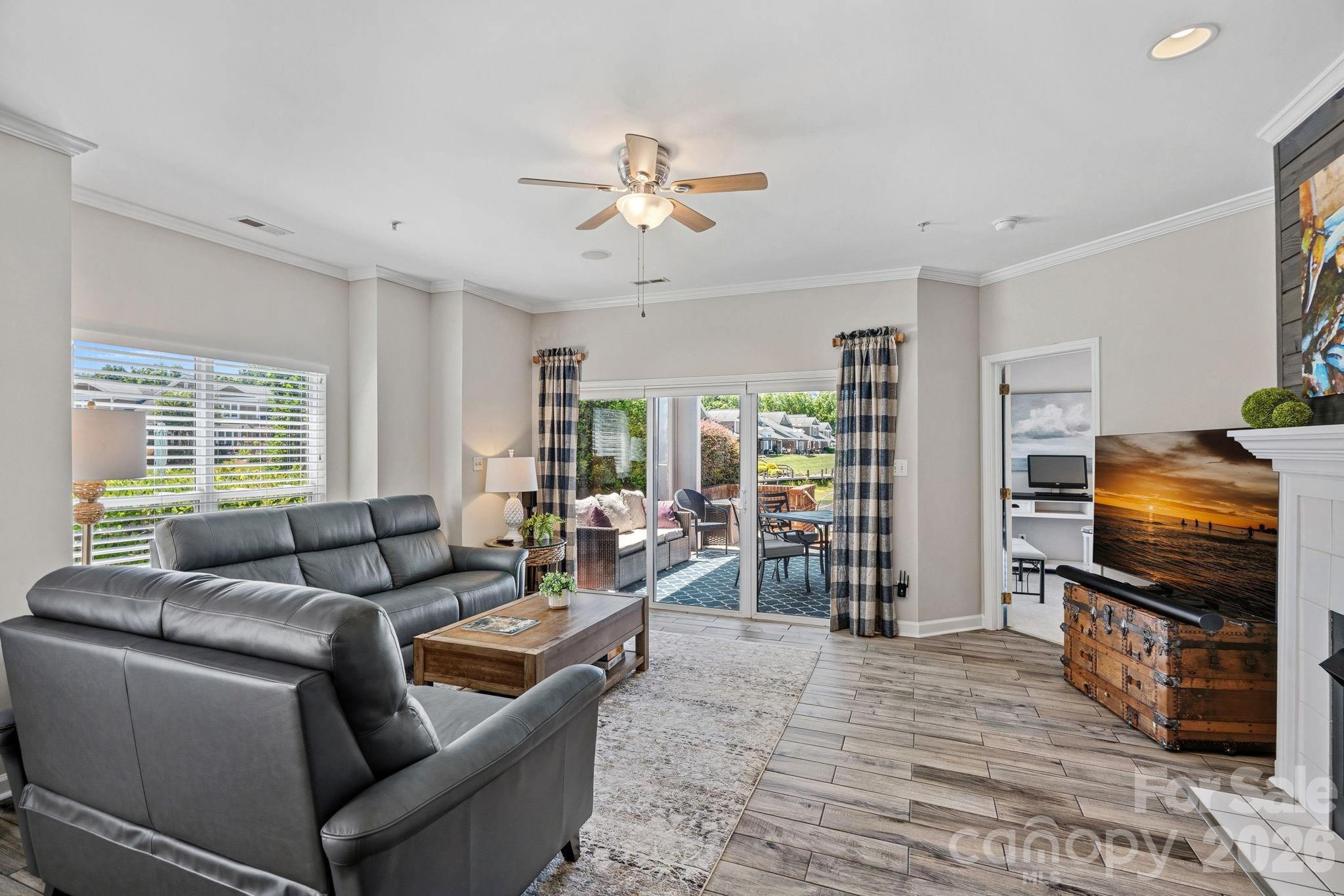 18609 Harborside Drive Property Photo 13