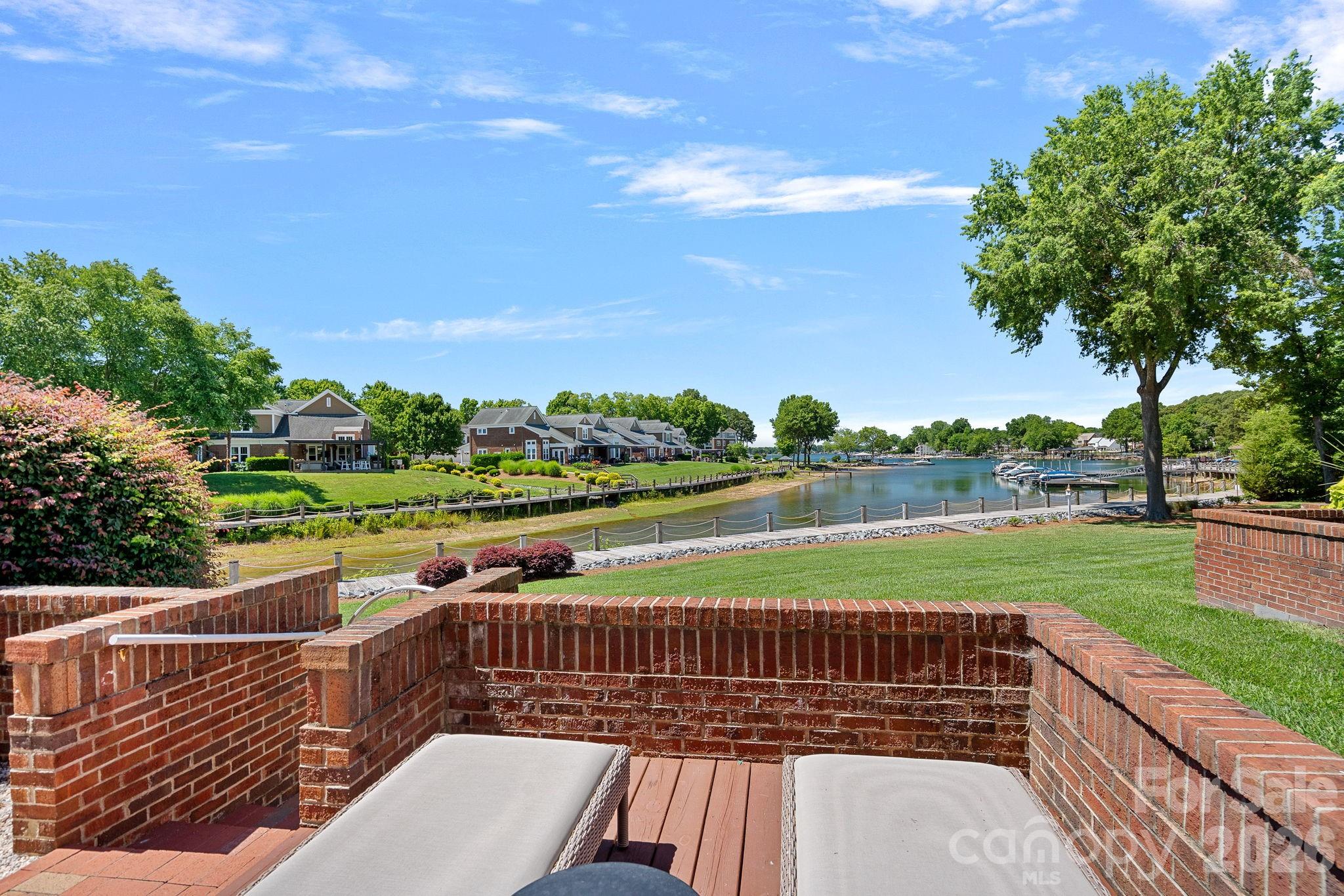 18609 Harborside Drive Property Photo 23