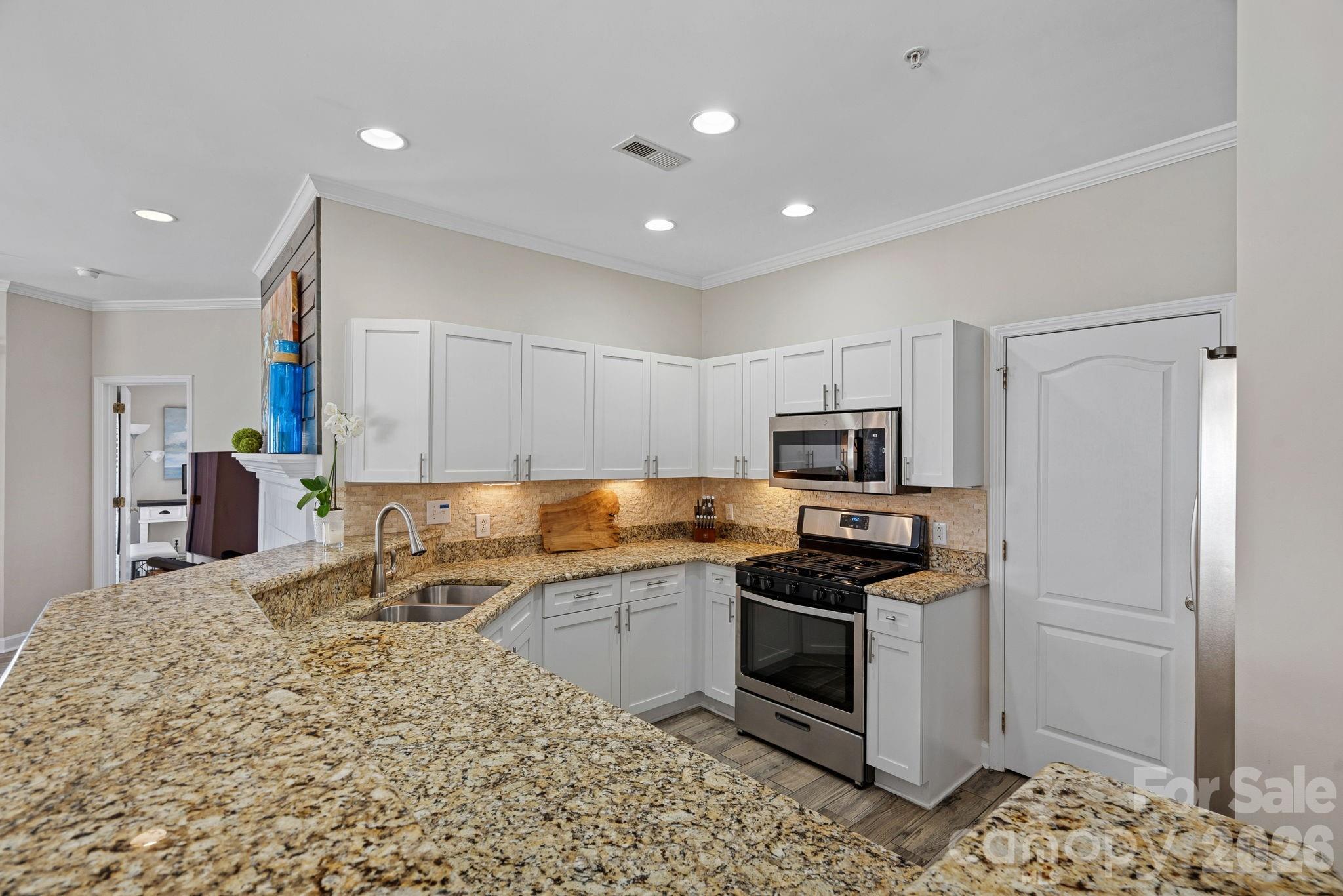 18609 Harborside Drive Property Photo 27