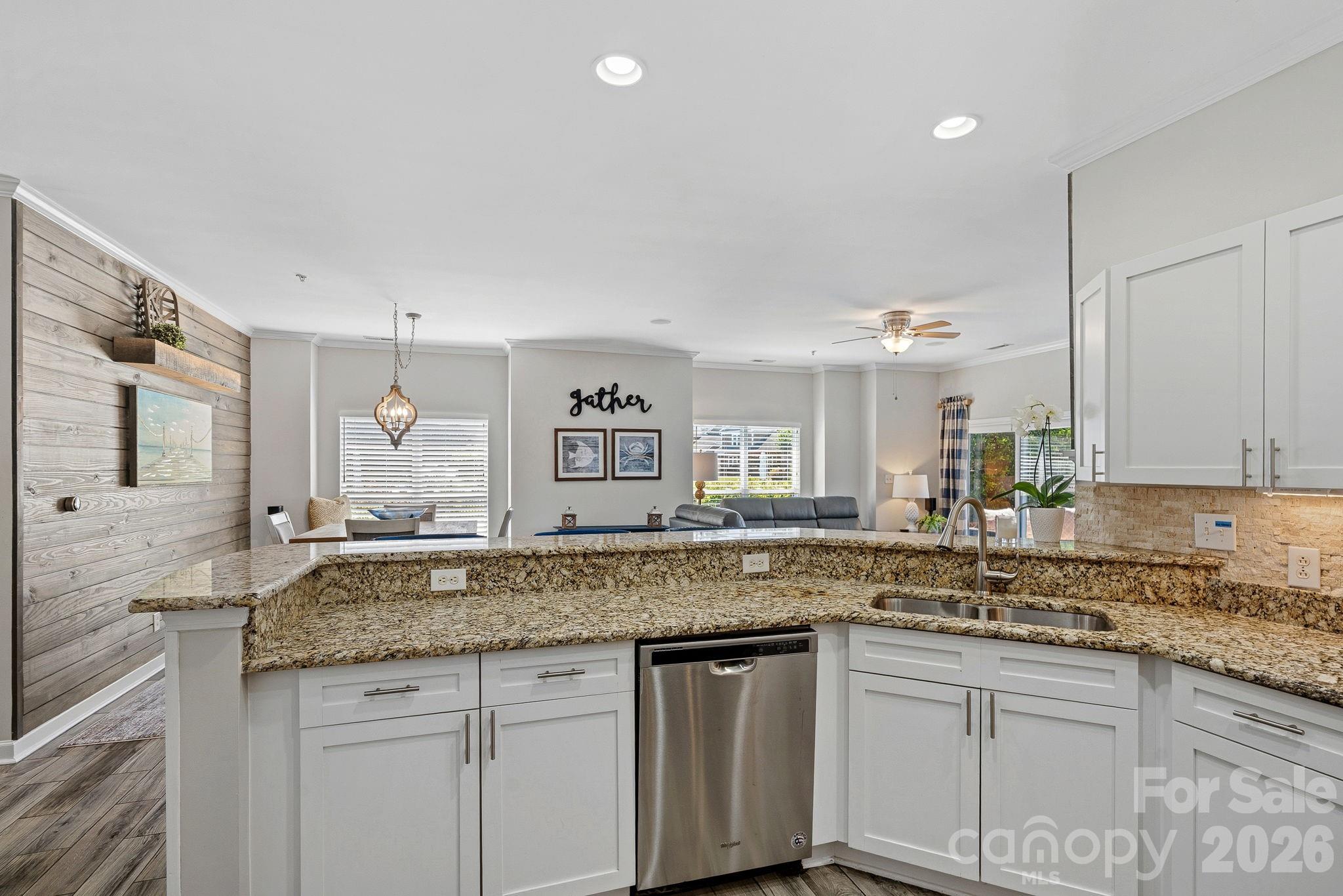 18609 Harborside Drive Property Photo 29