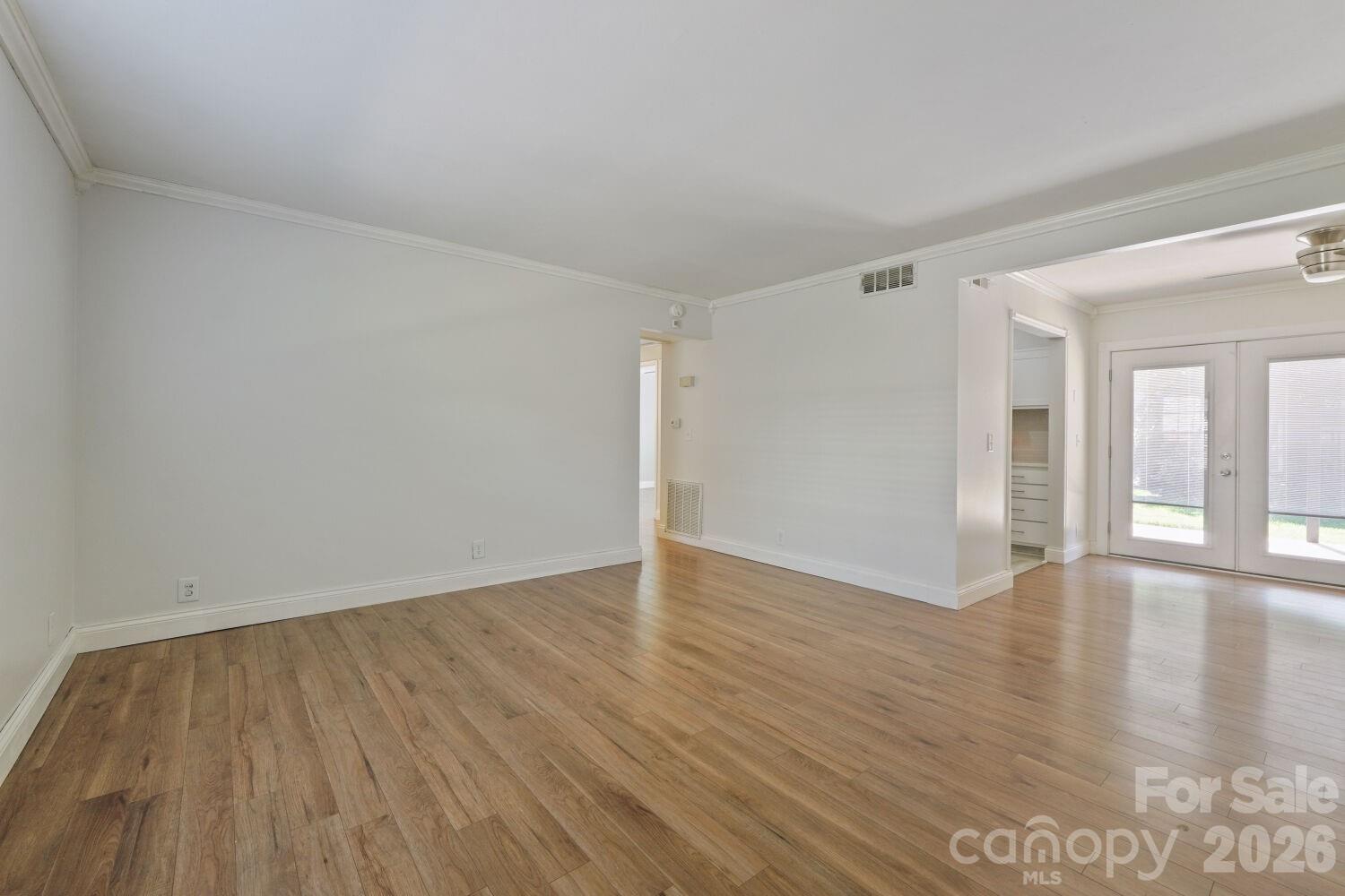 2610 Park Road B Property Photo 7