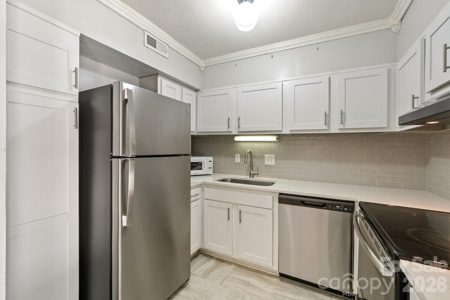 2610 Park Road B Property Photo 11